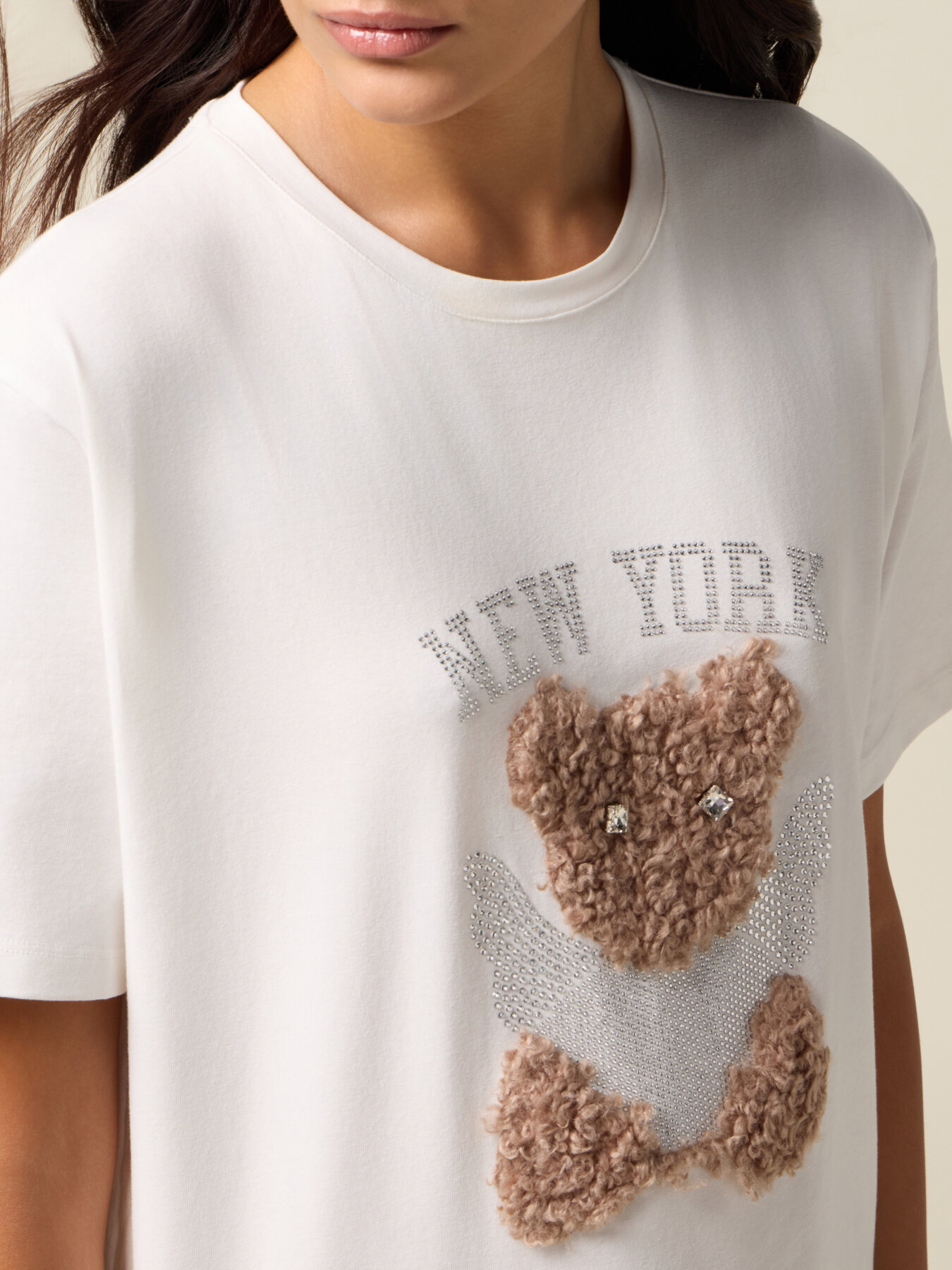 T-Shirt mit Druck und Applikationen image number 2