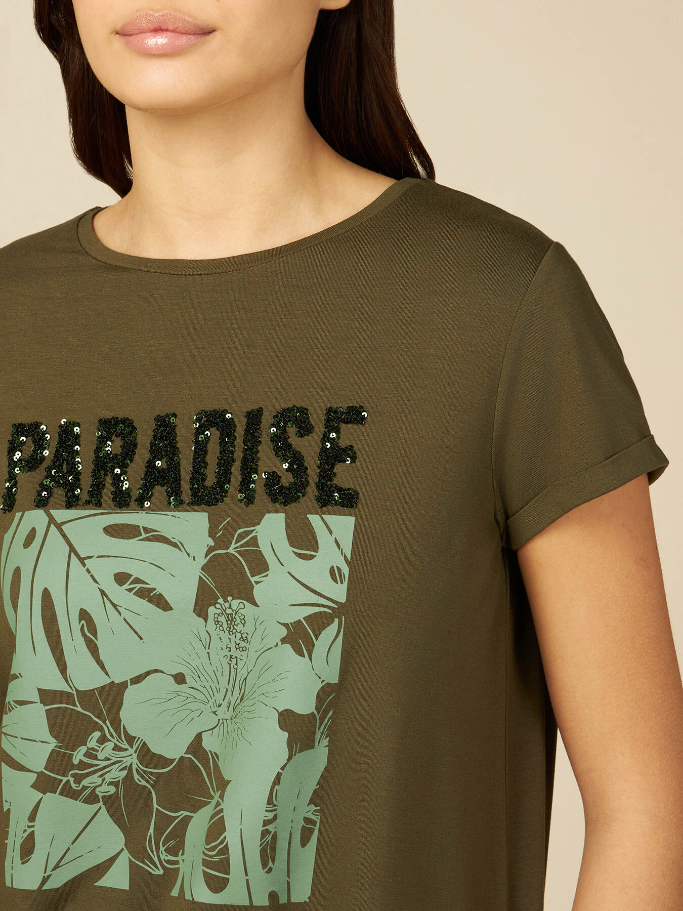 T-Shirt mit Aufdruck und Pailletten image number 2