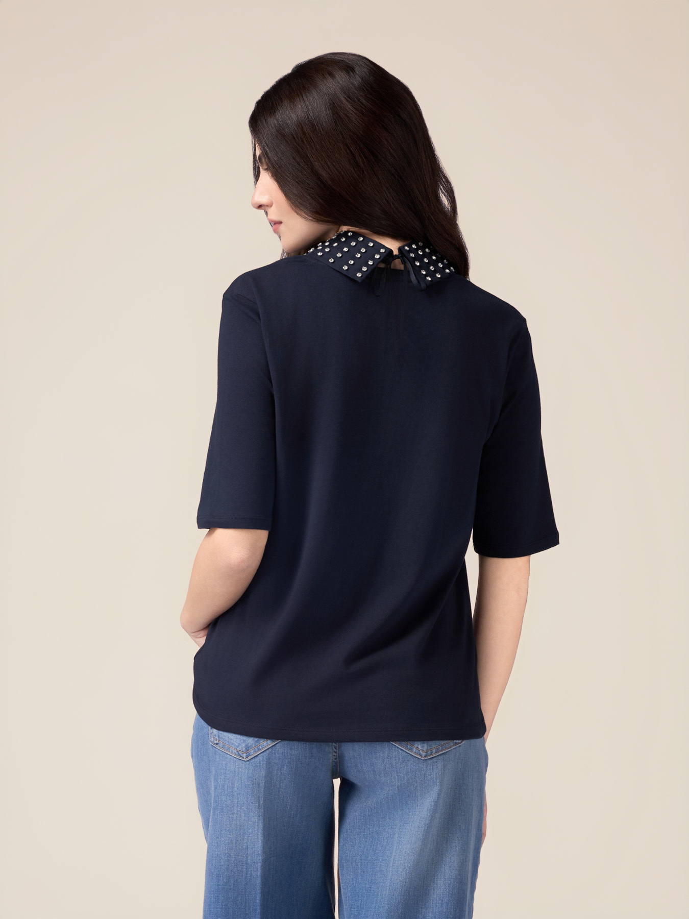 T-shirt maniche corte con colletto gioiello image number 1