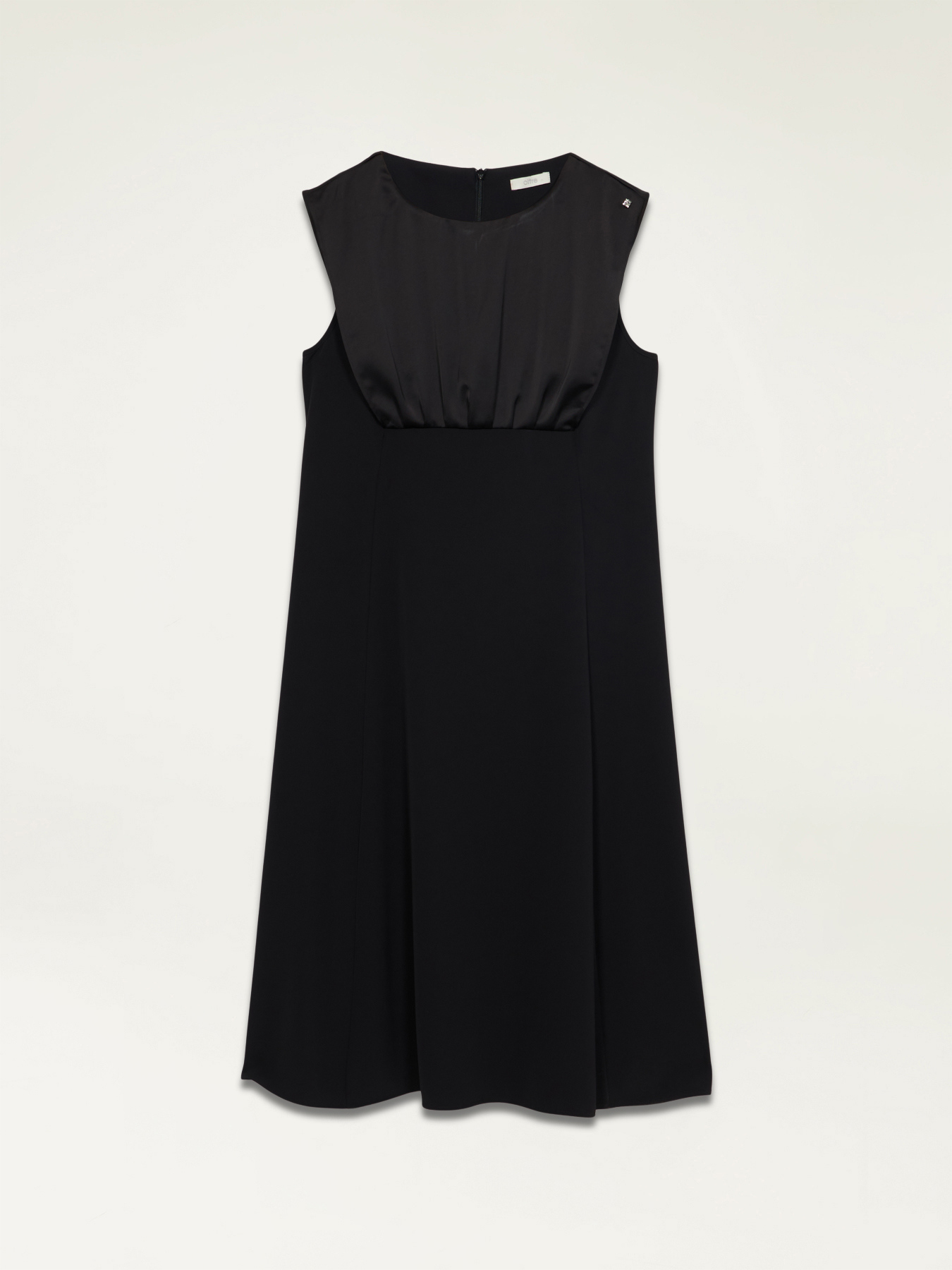 Vestido midi bimateria image number 4