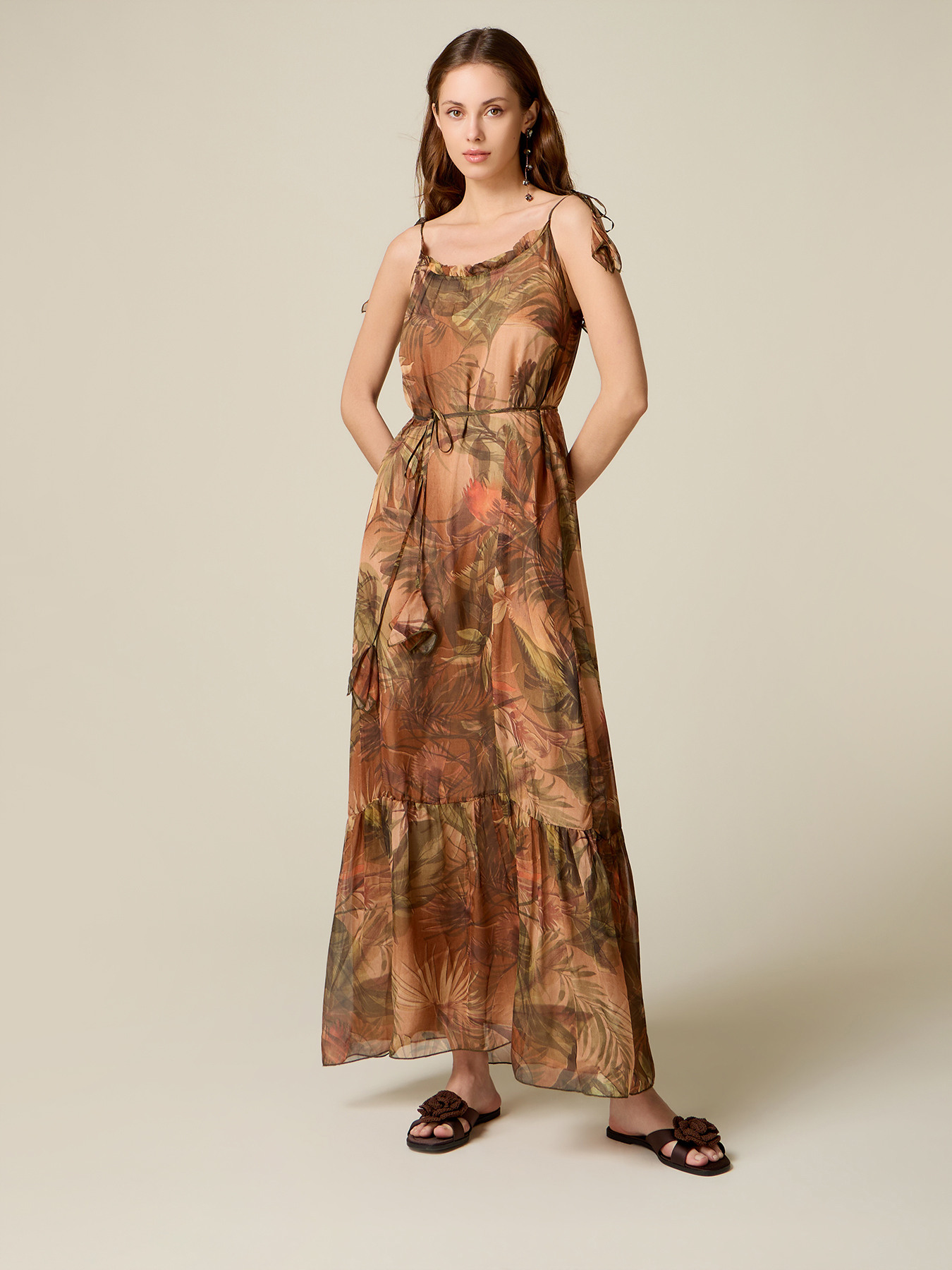 Langes Kleid aus Seidenchiffon-Mix image number 0