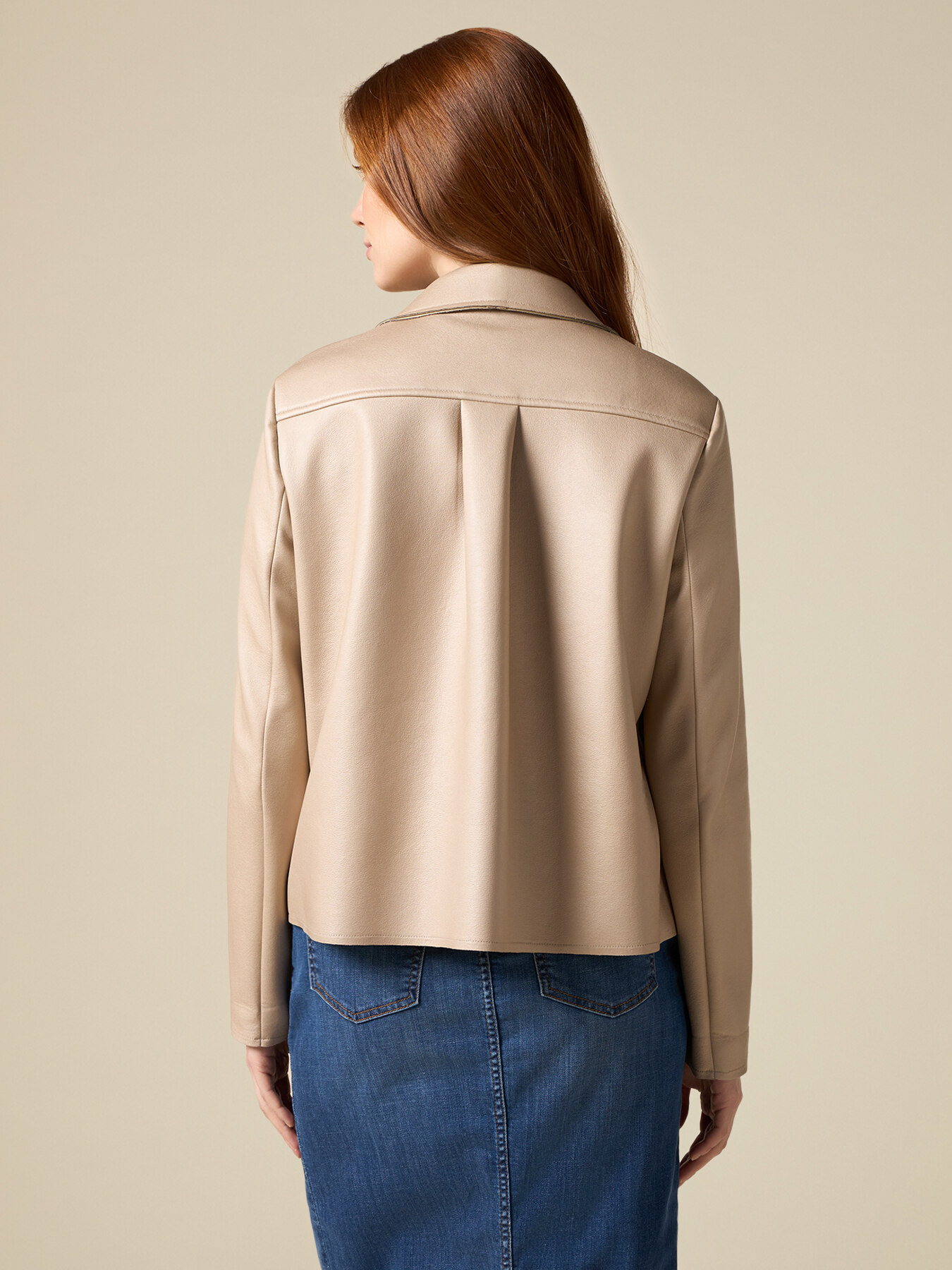 short pea coat with jumbo brooch image number 1