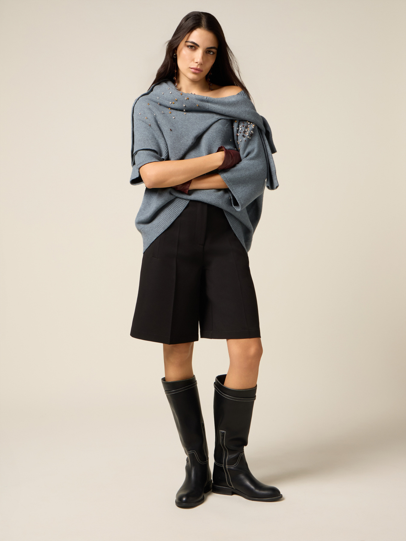 Bermuda shorts image number 0