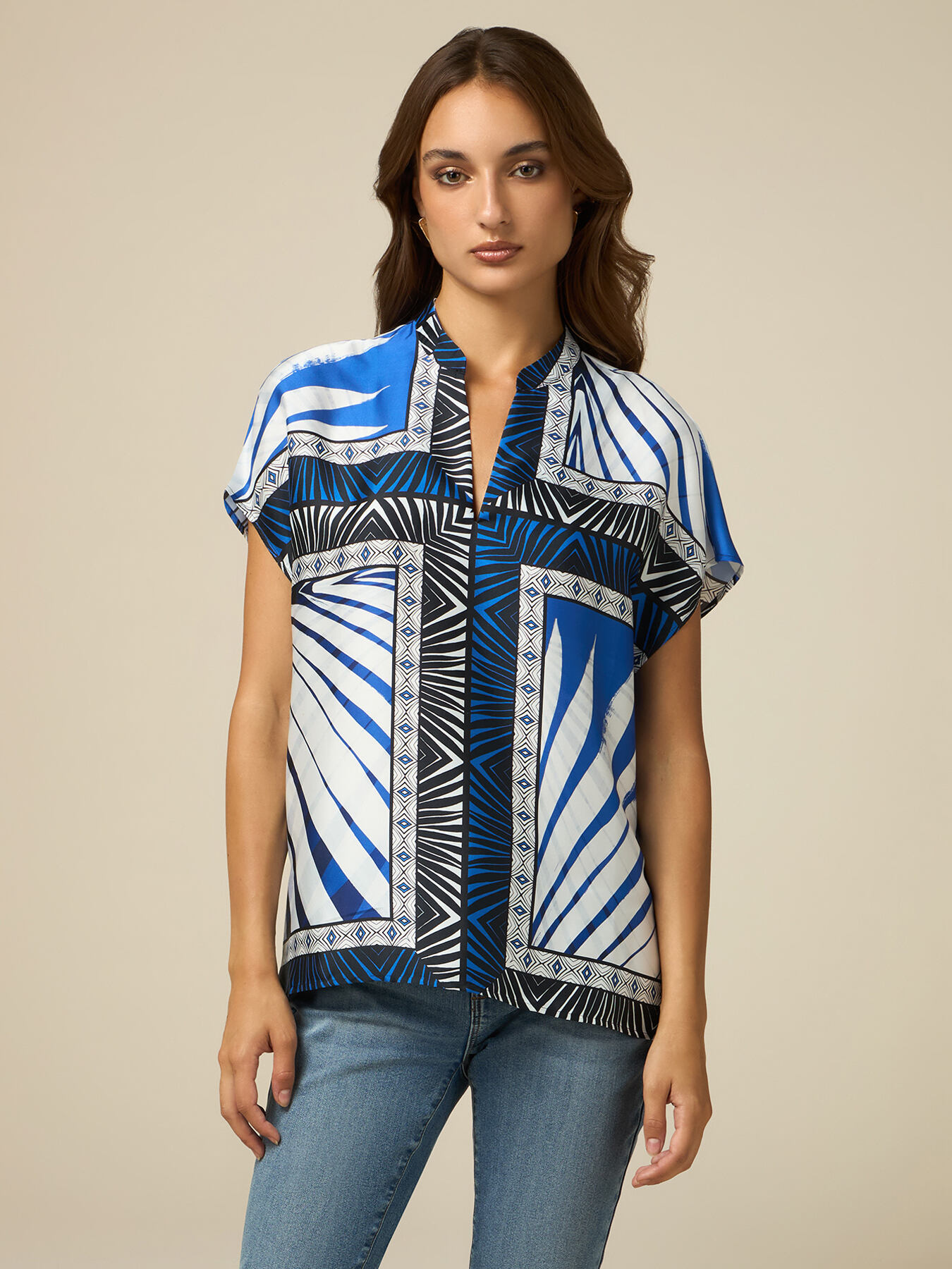 Blusa con estampado &eacute;tnico image number 0