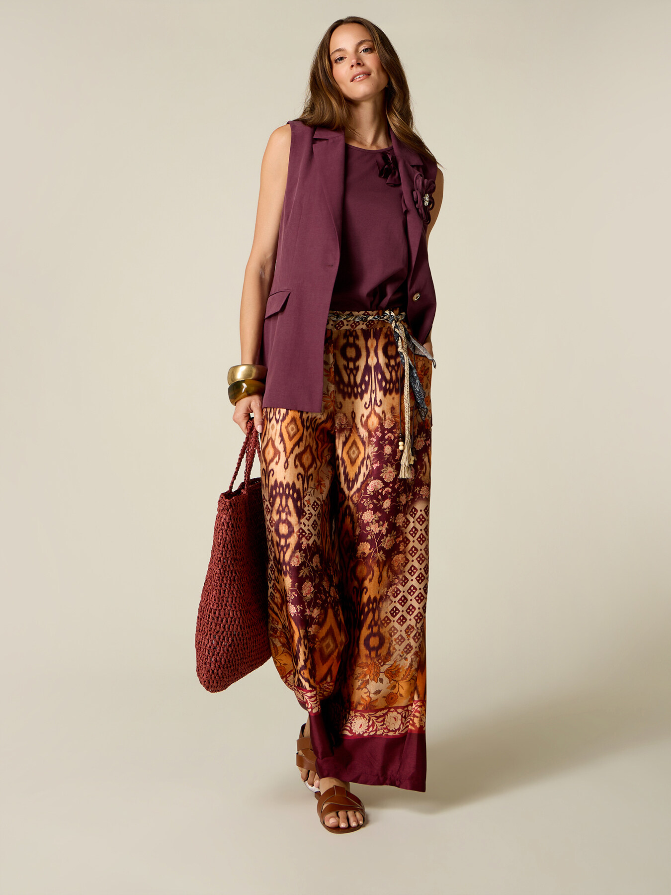 Pantalon palazzo en satin fantaisie image number 0