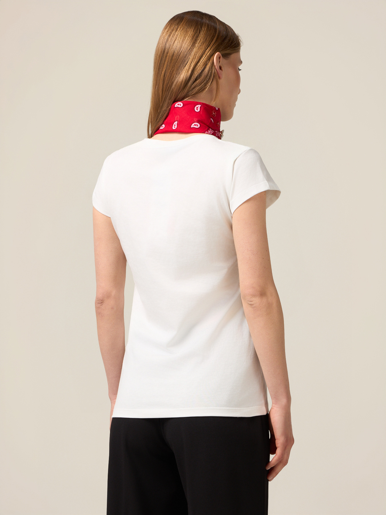 T-shirt with bandana and pin image number 1