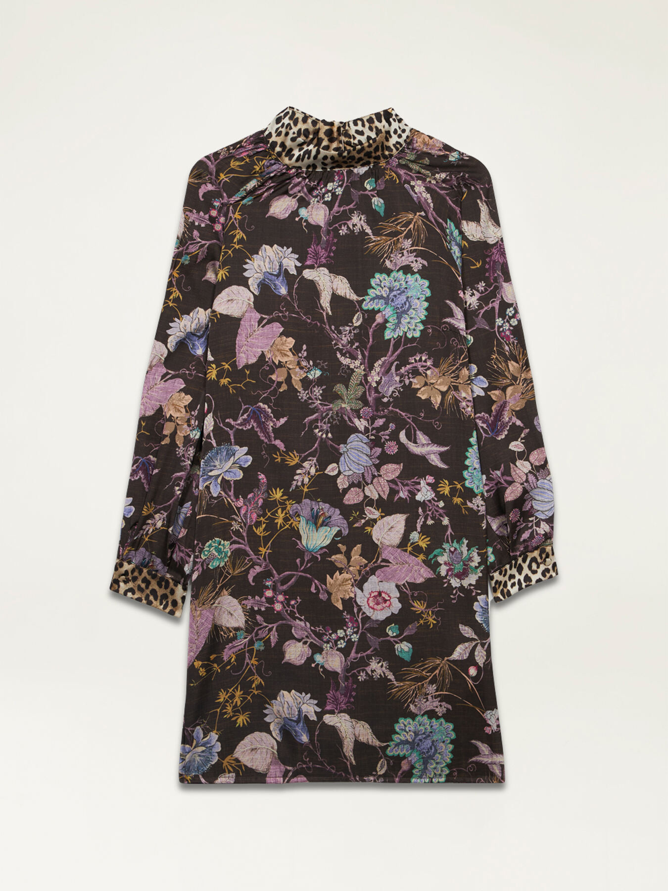 Vestido de raso estampado image number 4