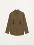 Camisa con bolsillos bordados image number 3