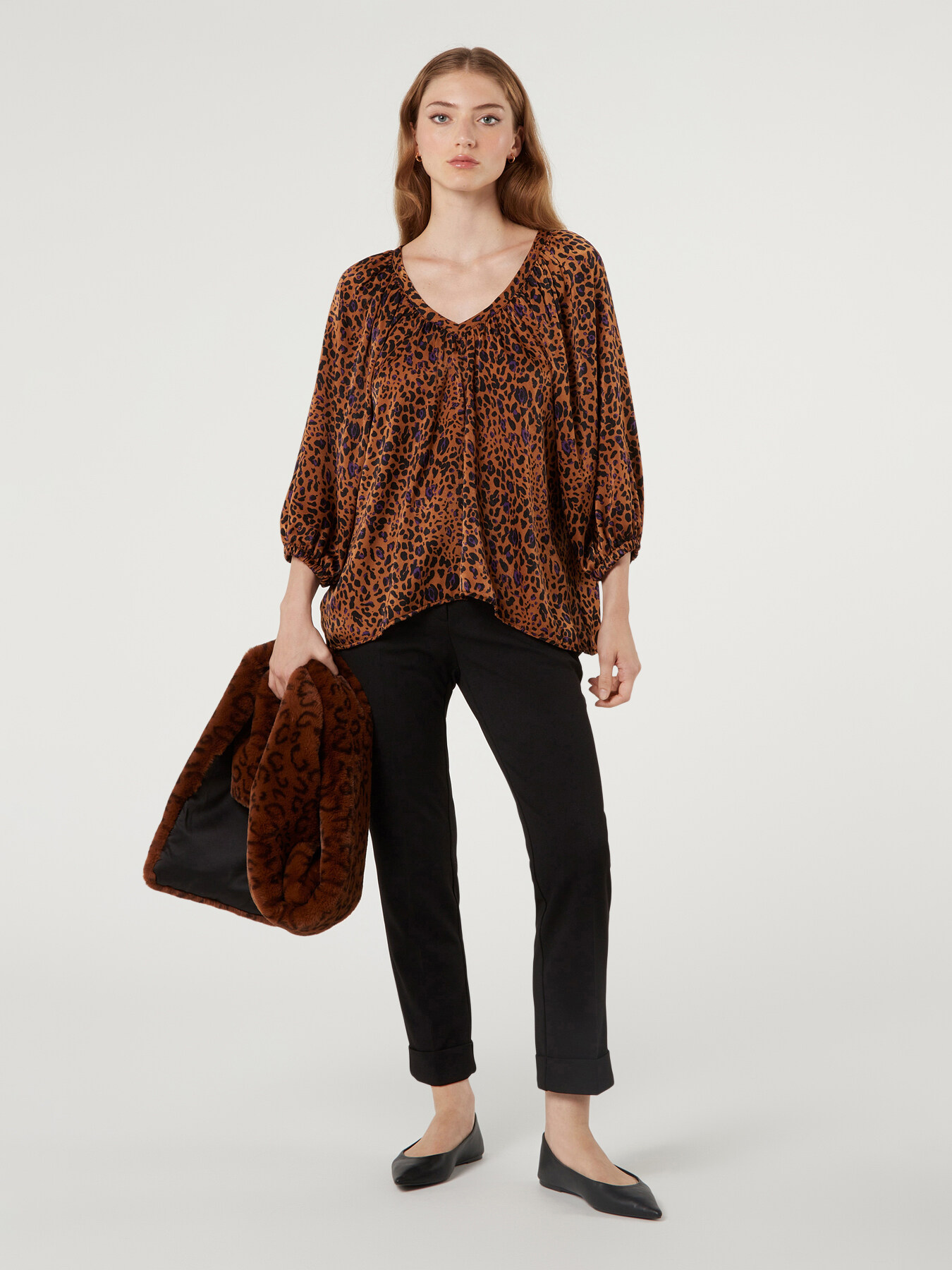Blusa animalier in viscosa image number 0