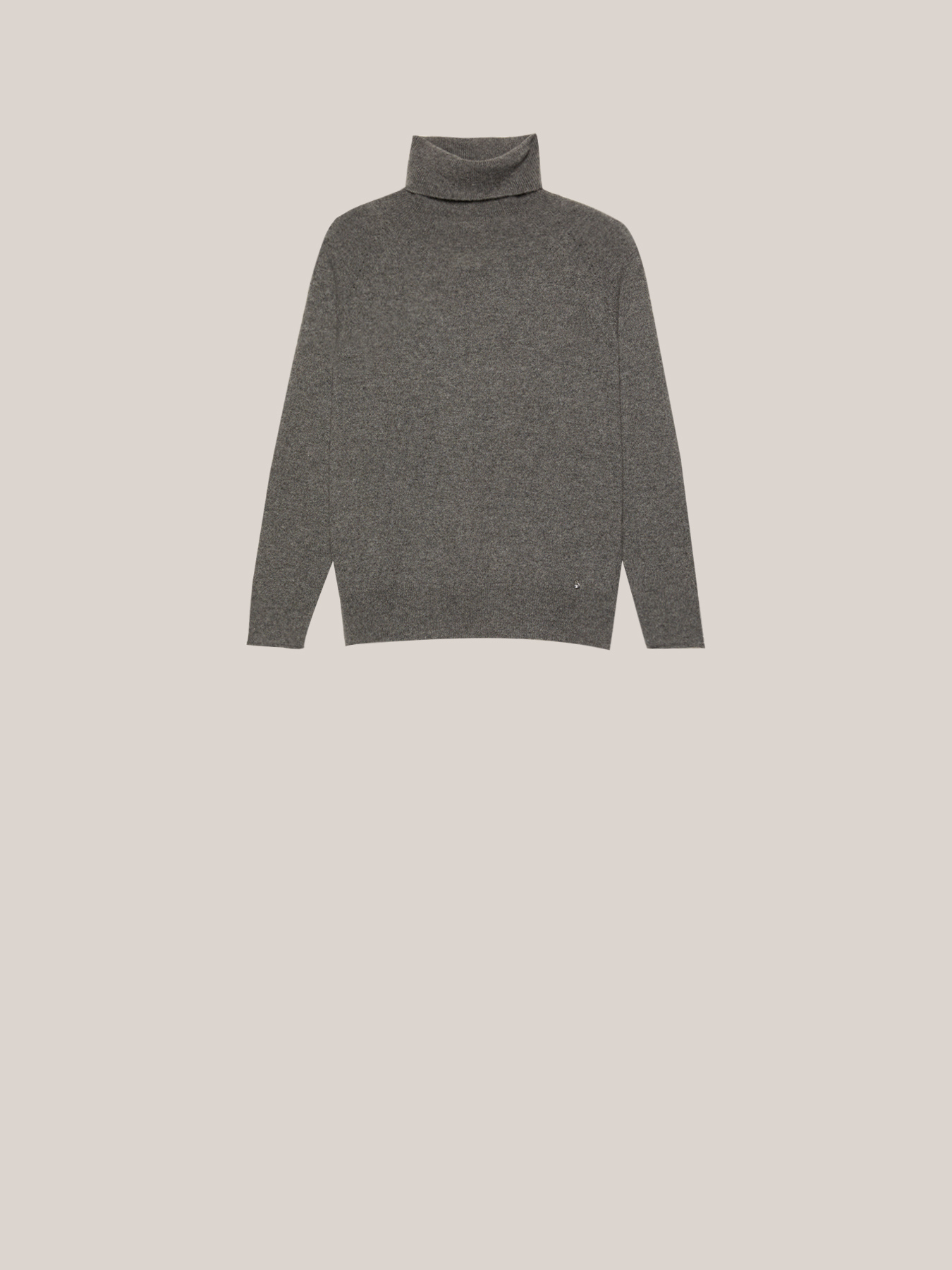 Pure cashmere turtleneck sweater image number 3