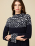 Pullover mit Intarsien und Steinen image number 2