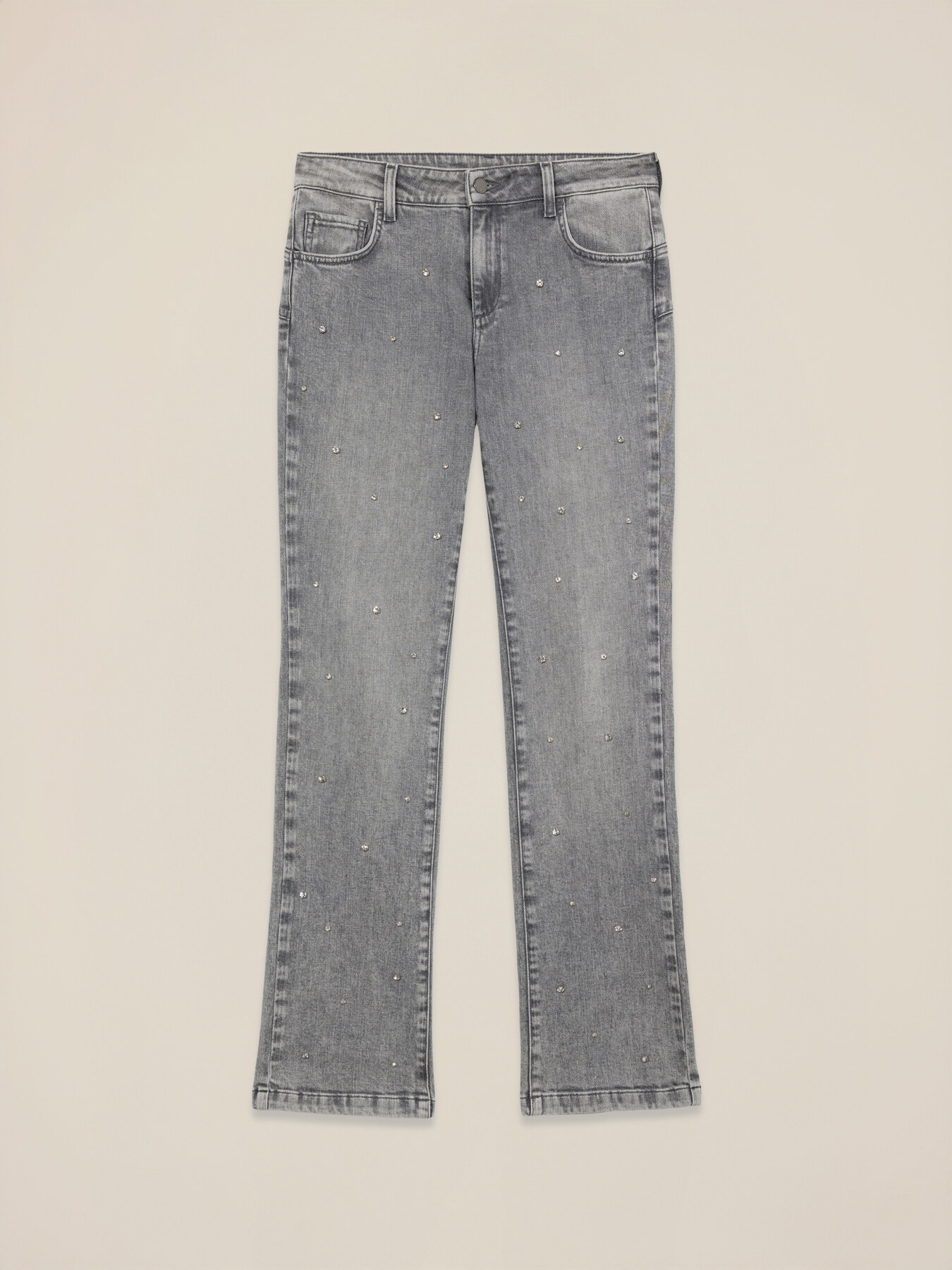 Regular jeans with patch pockets image number 4