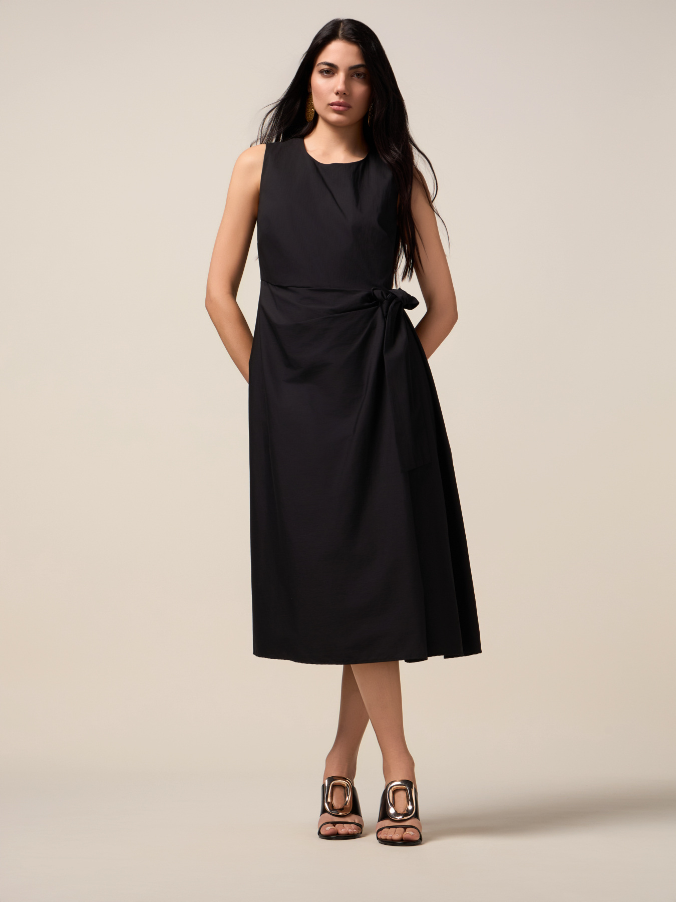 Vestito midi con fiocco laterale image number 0