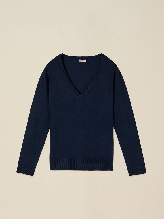 Viscose blend V-neck sweater