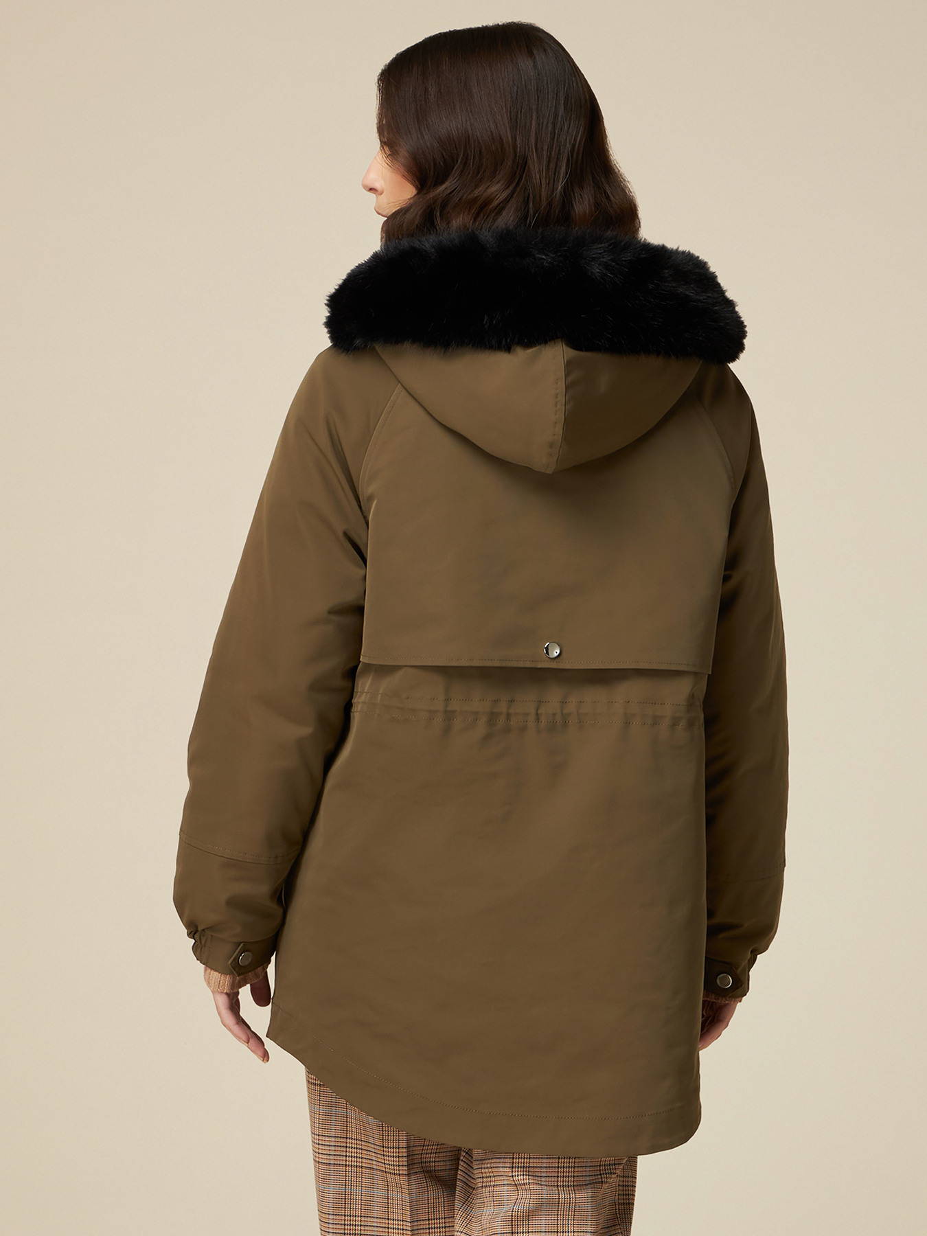 Parka con relleno y pelo desmontable image number 1