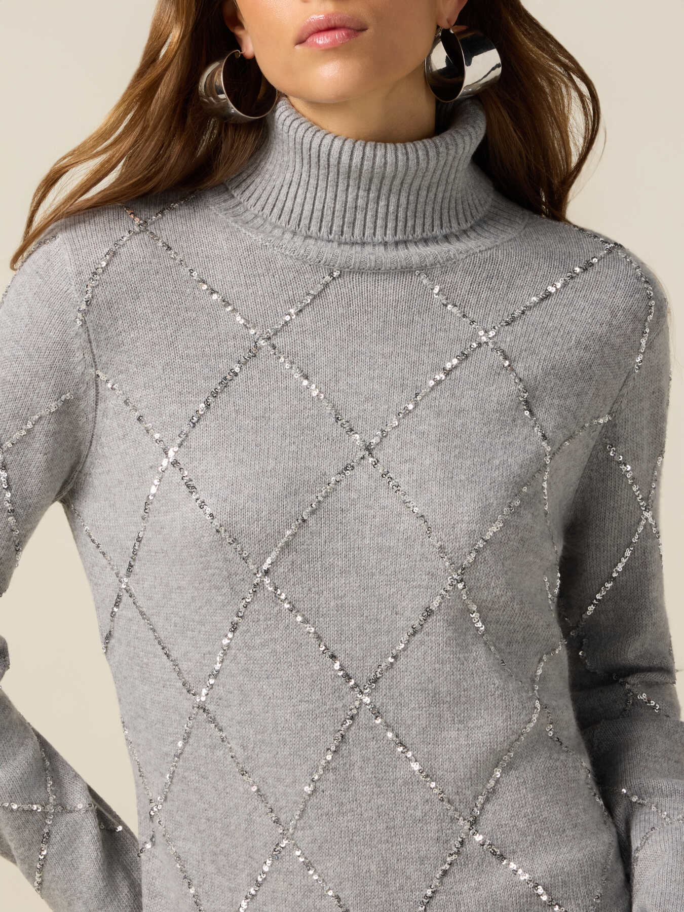 Mixed cashmere turtleneck with sequins image number 2
