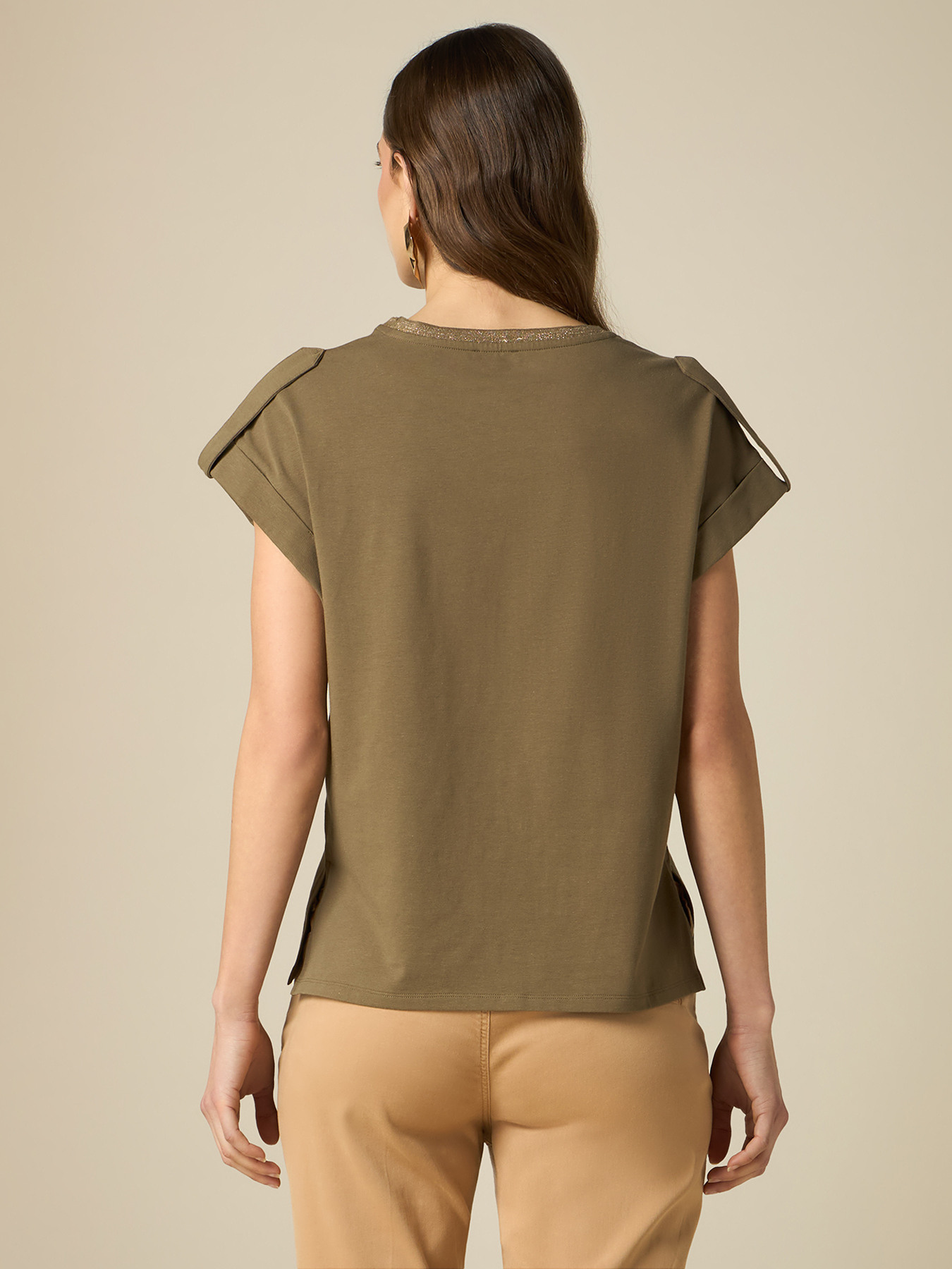 Camiseta ecol&oacute;gica con adornos image number 1
