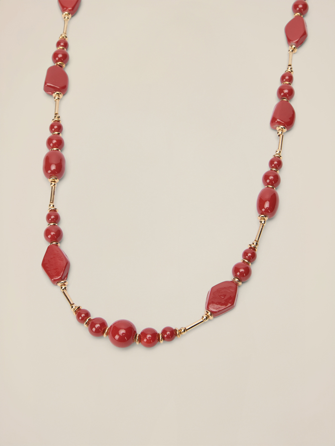 Collier long avec pierres image number 2