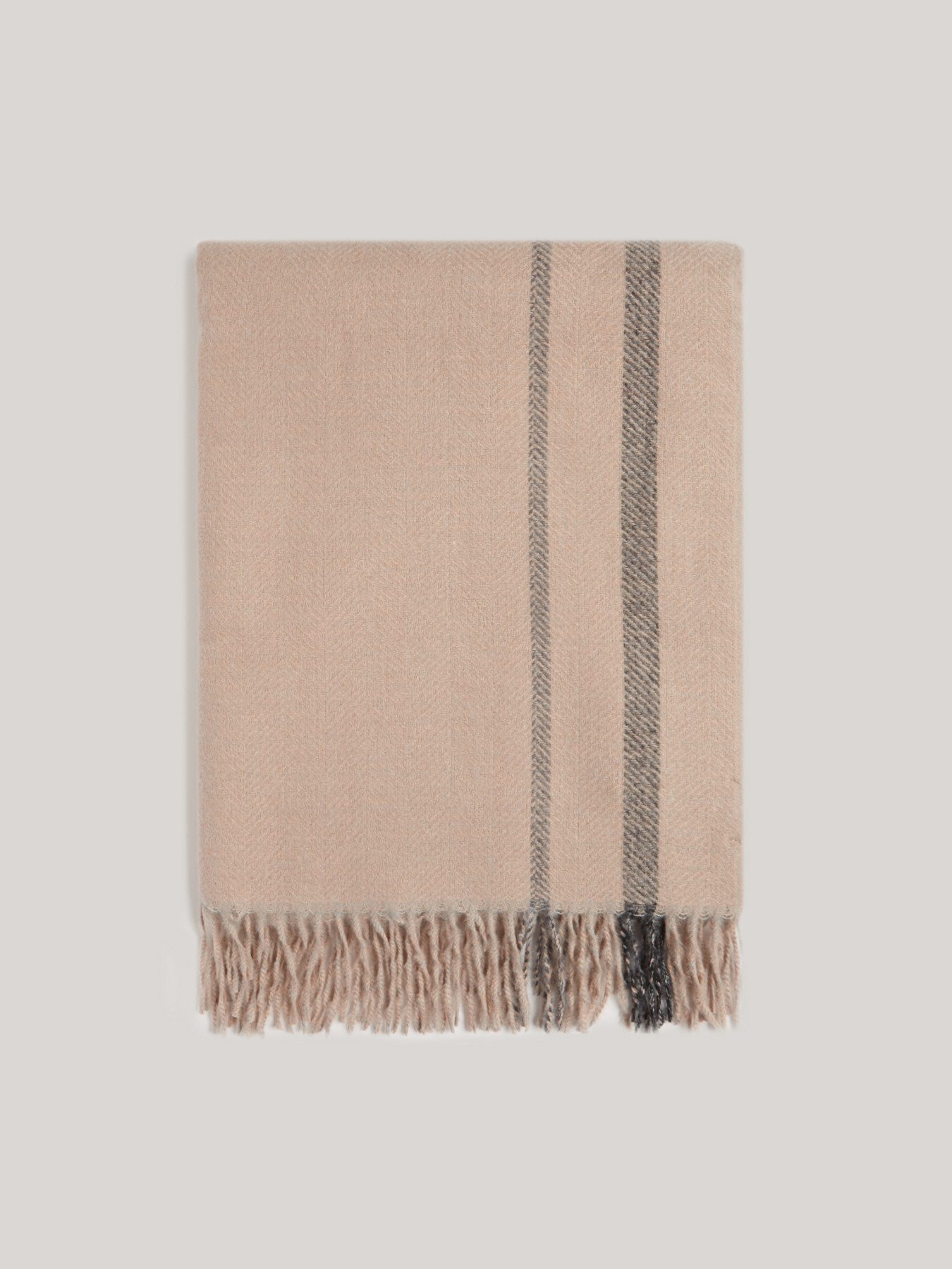 Oversized jacquard scarf image number 1