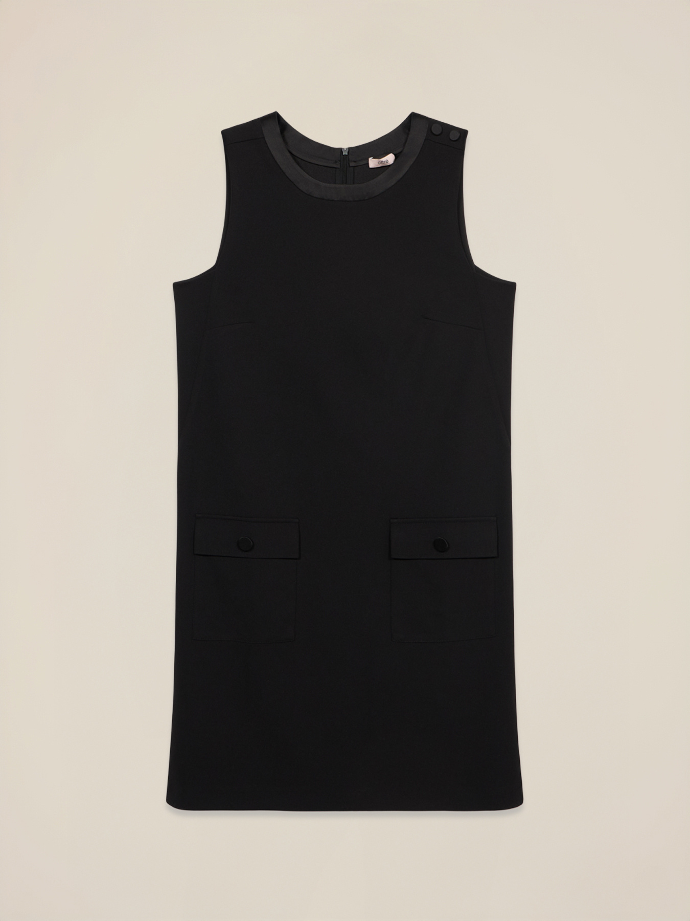 Fluid sheath dress with pockets and buttons image number 4