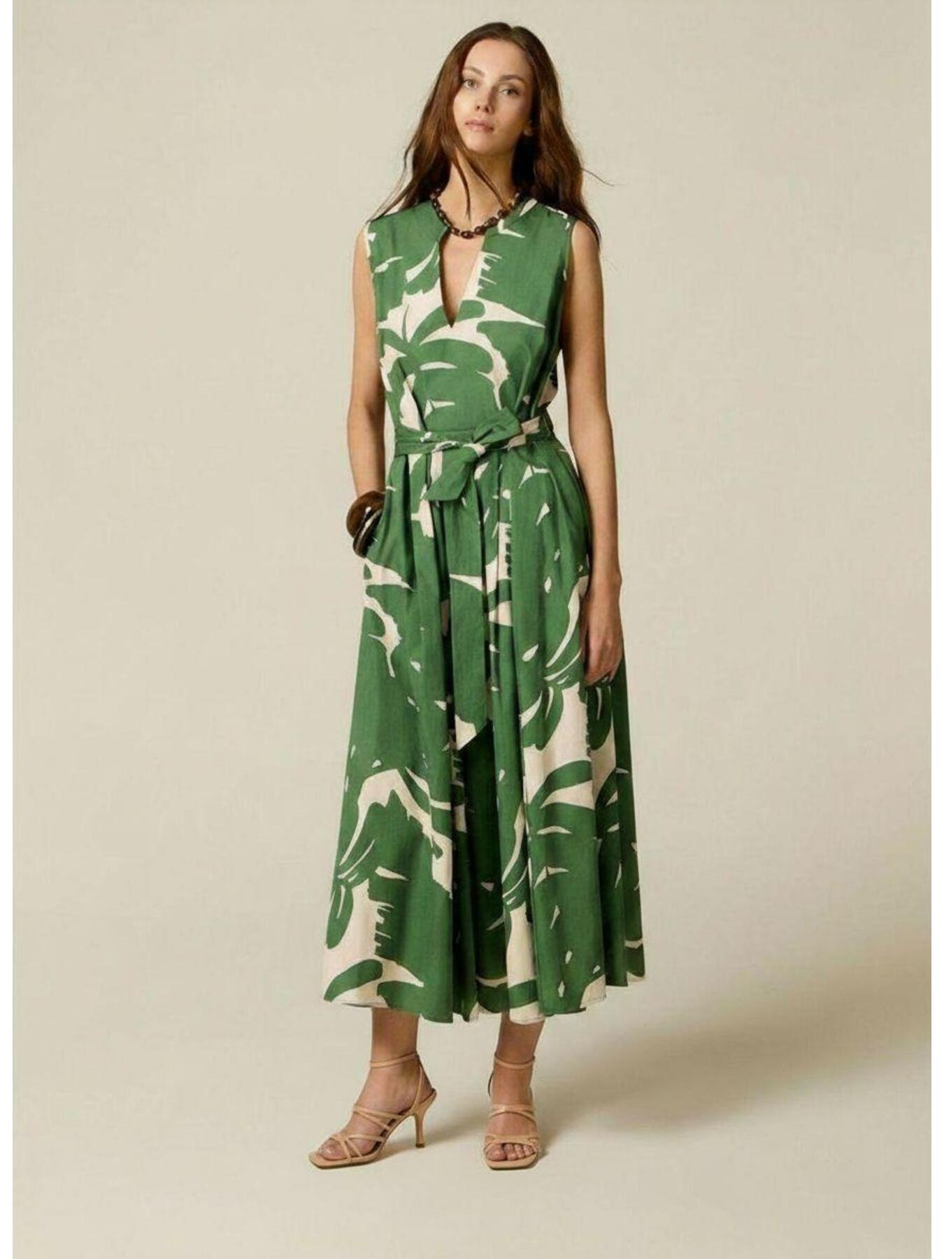 Robe &eacute;vas&eacute;e en popeline &agrave; motifs image number 0