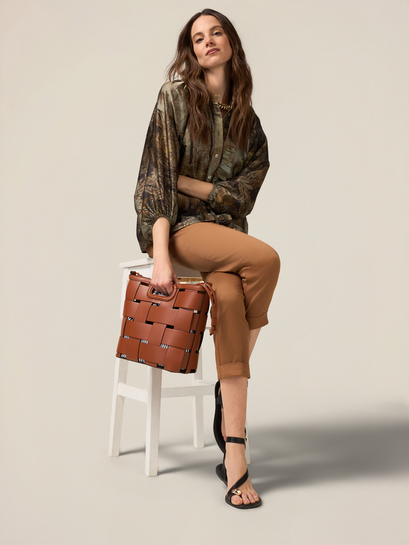 Pantaloni chino misto cotone image number 0