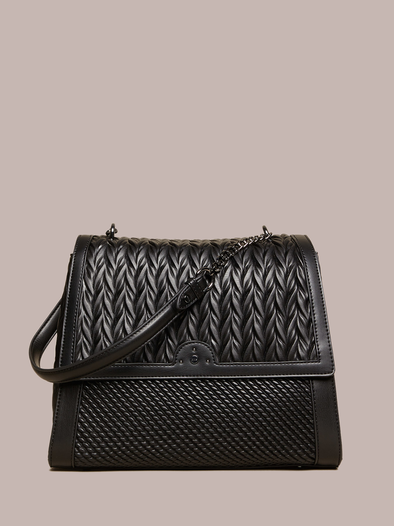 Borsa con disegno treccia image number 1