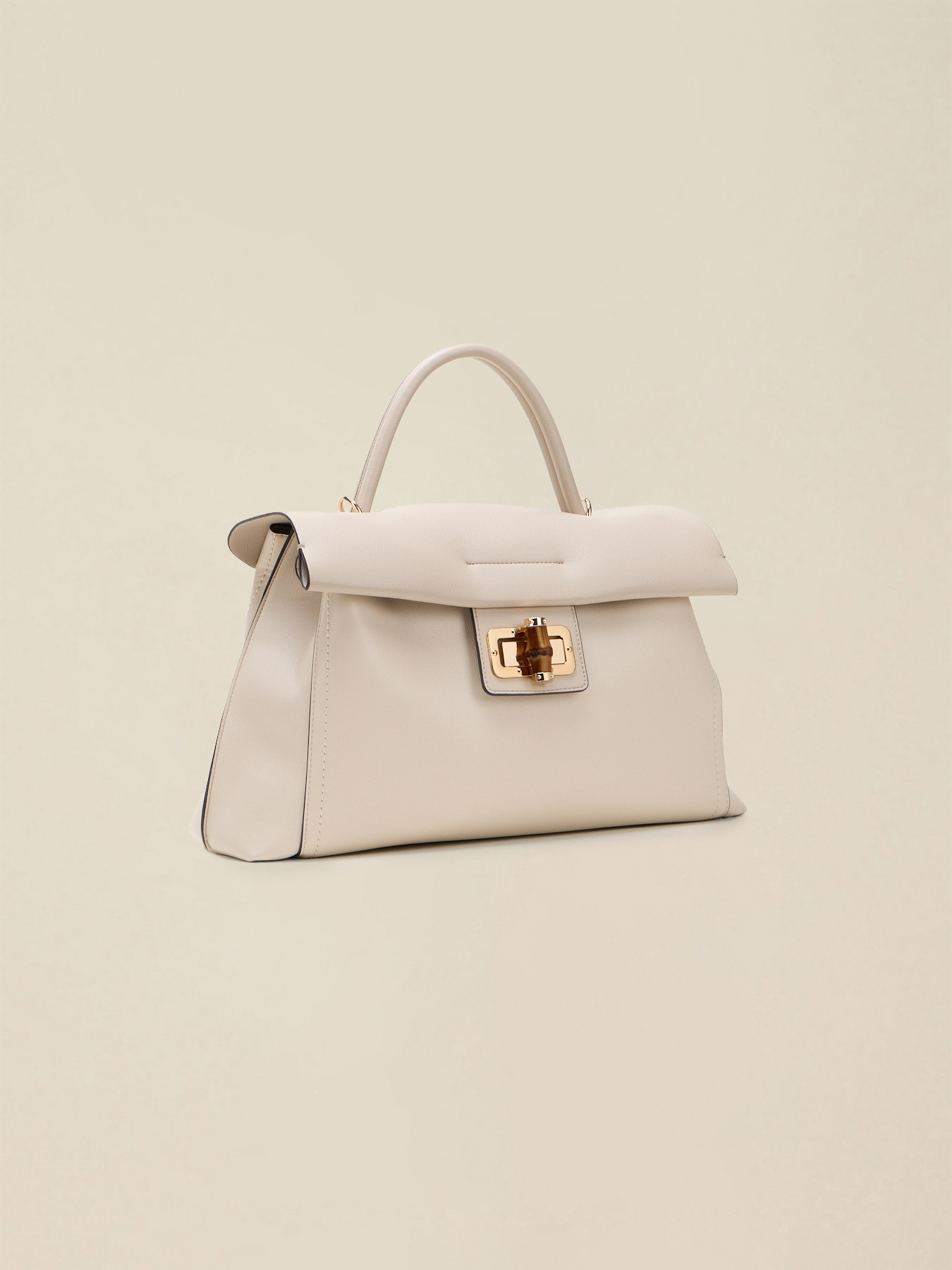 Crossbody bag with twist lock image number 4