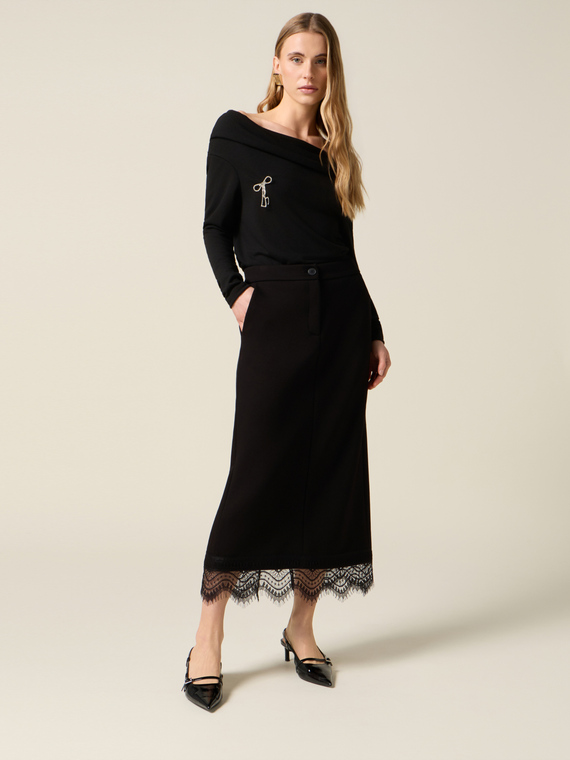 Bodycon skirt in scuba and lace