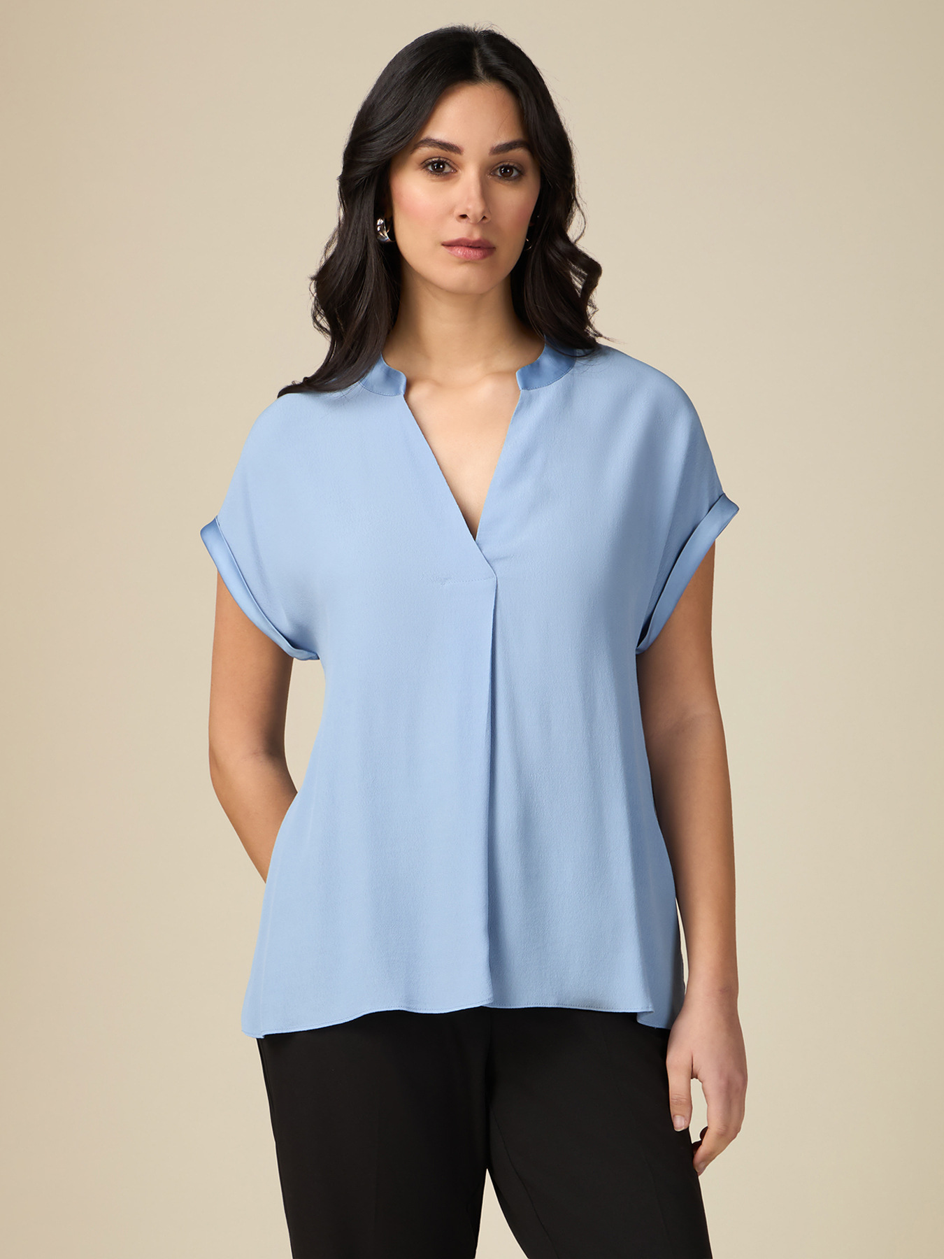Short-sleeved viscose blouse image number 0
