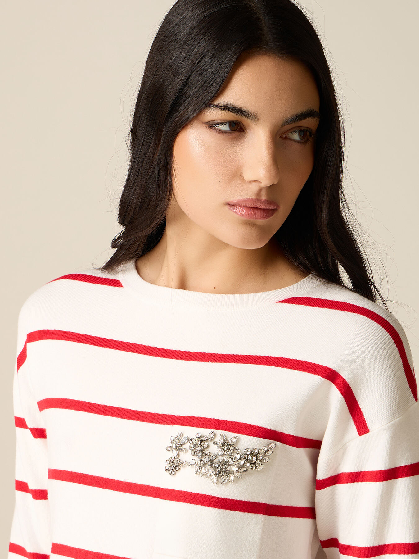 Maglia a righe con patch gioiello image number 2