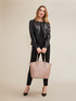 Shopping bag con borchie image number 0
