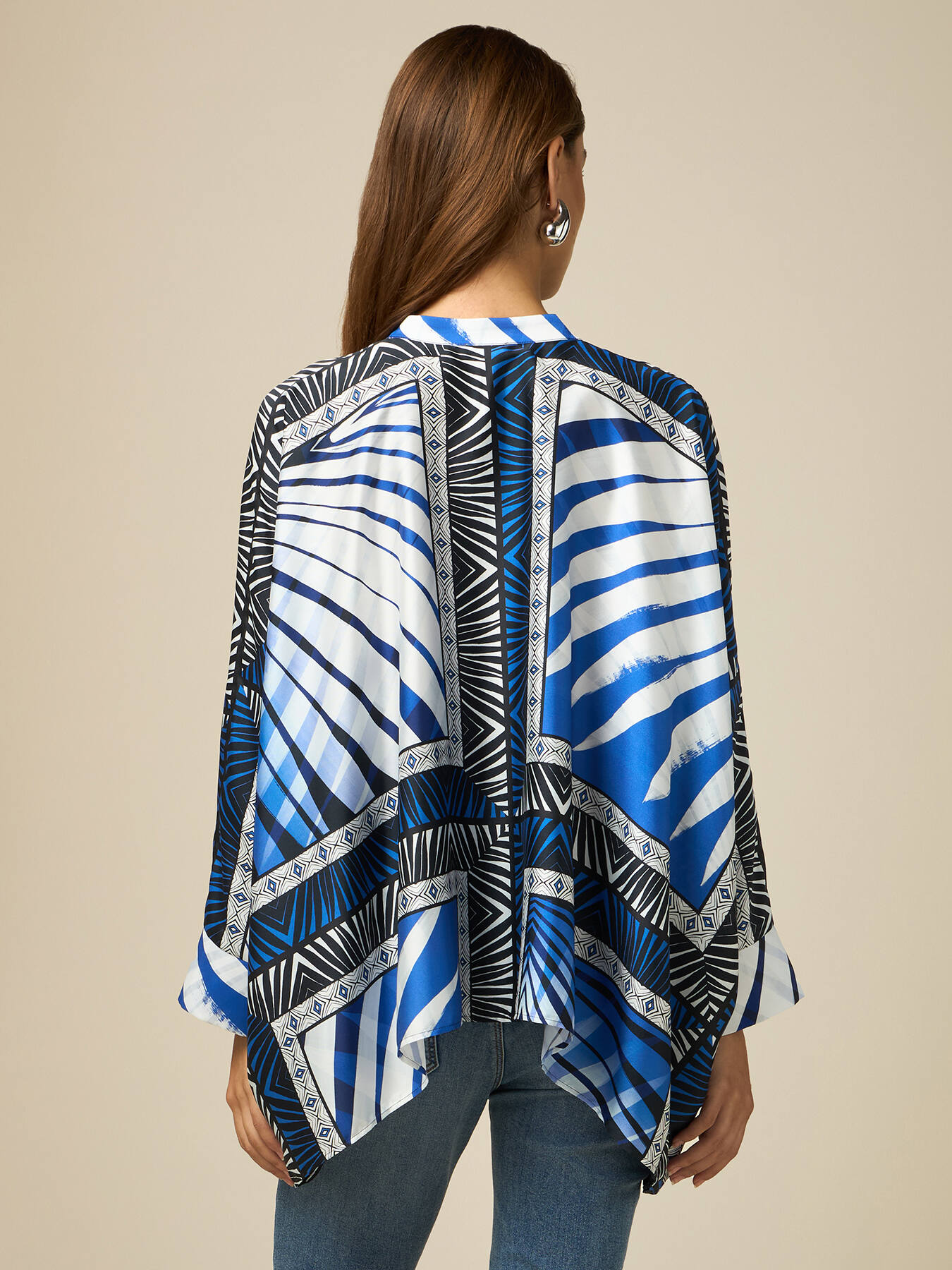 Oversize-Hemdbluse mit Ethno-Muster image number 1