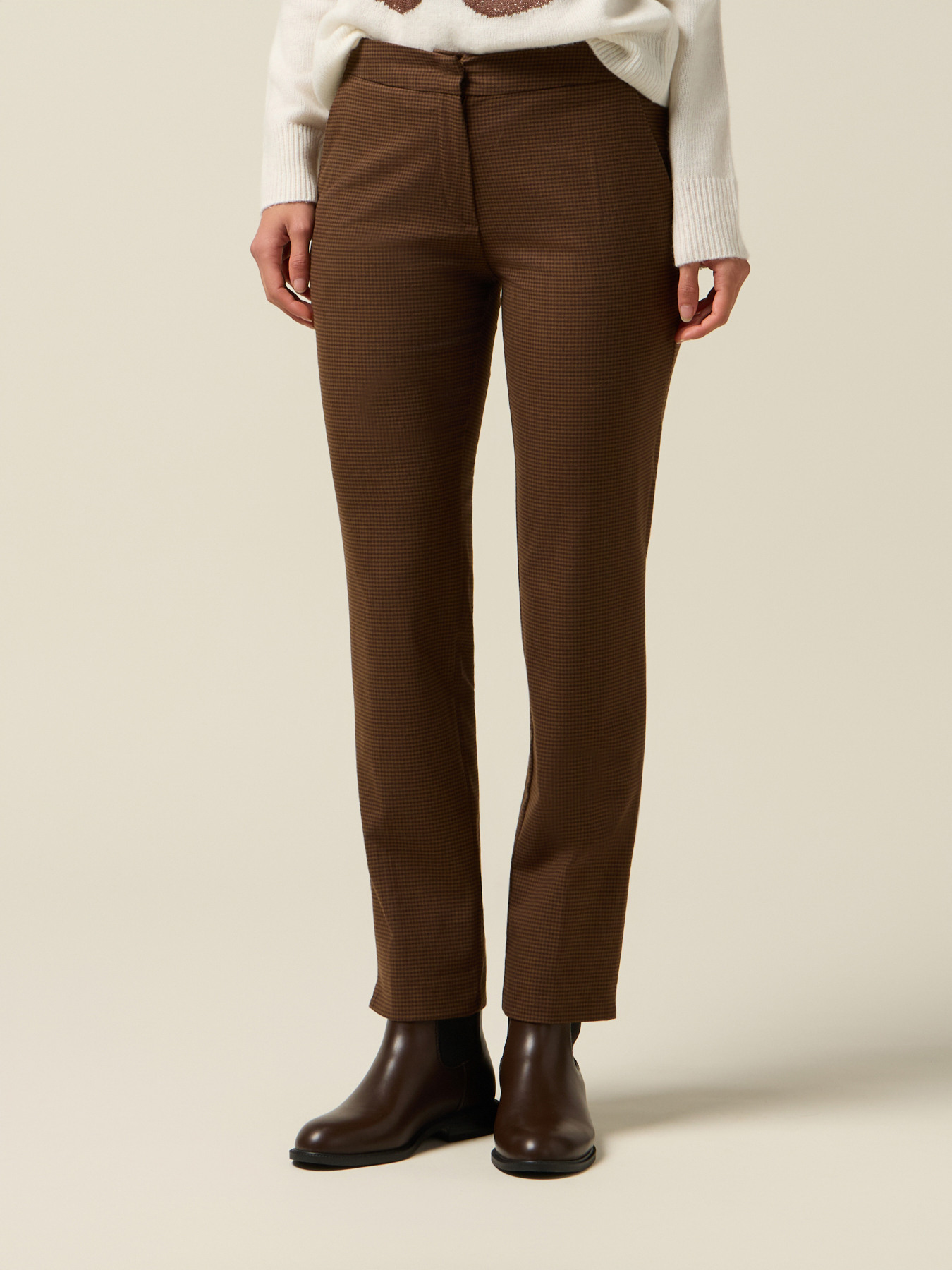 Micro houndstooth trousers image number 3