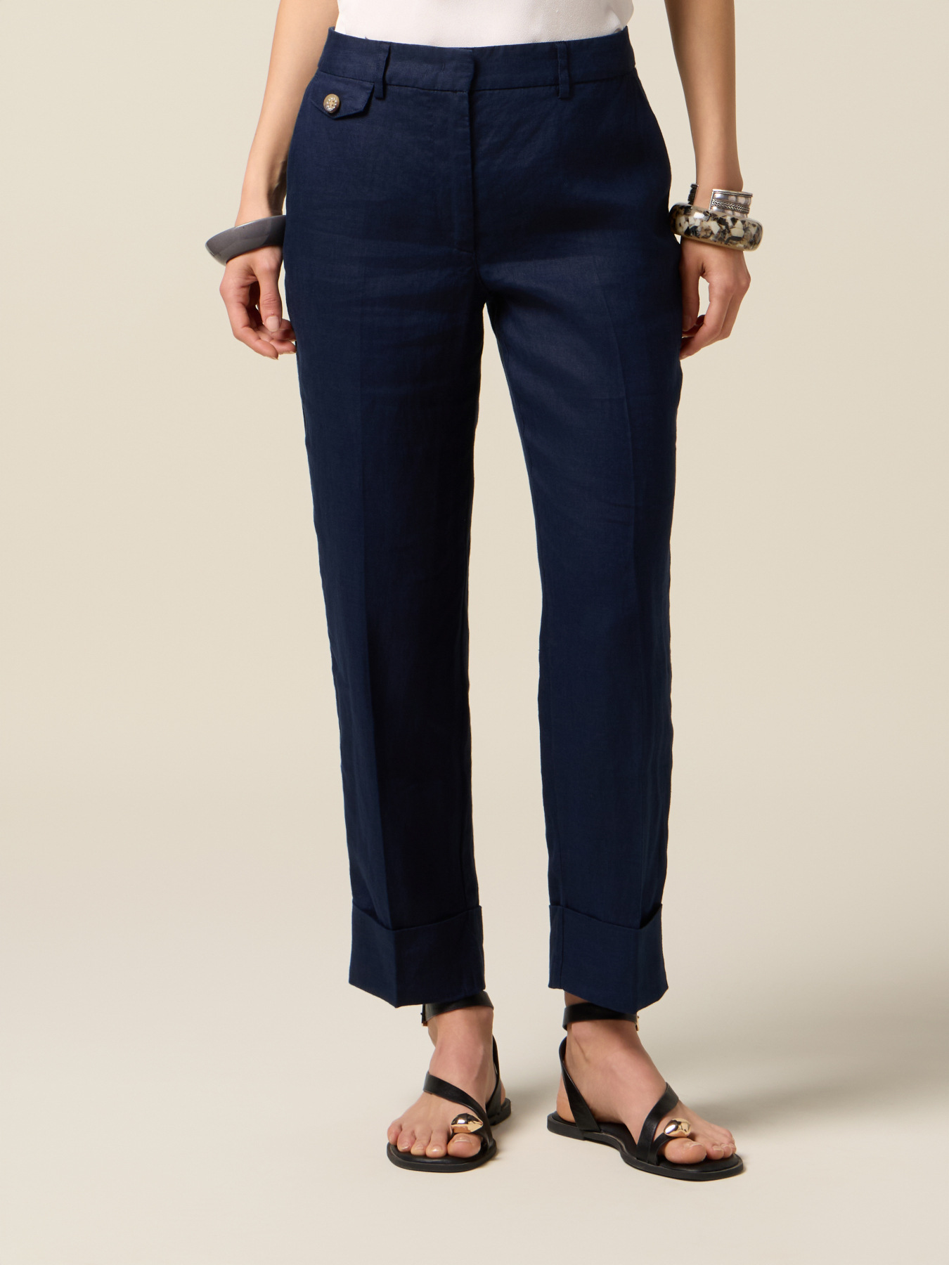 Pantalones chinos de lino con dobladillo image number 3