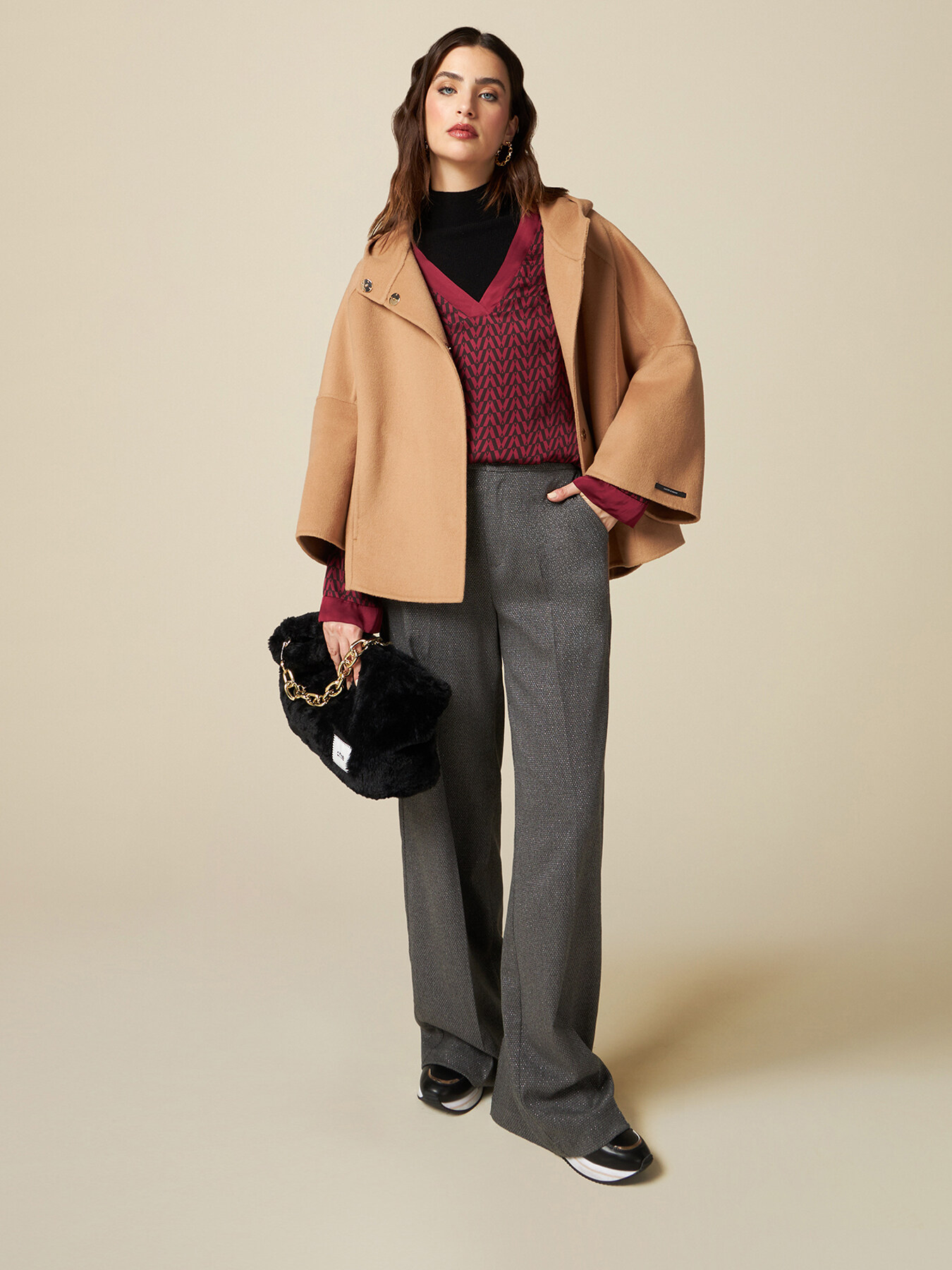 Pantalones modelo palazzo de poliviscosa l&uacute;rex image number 0