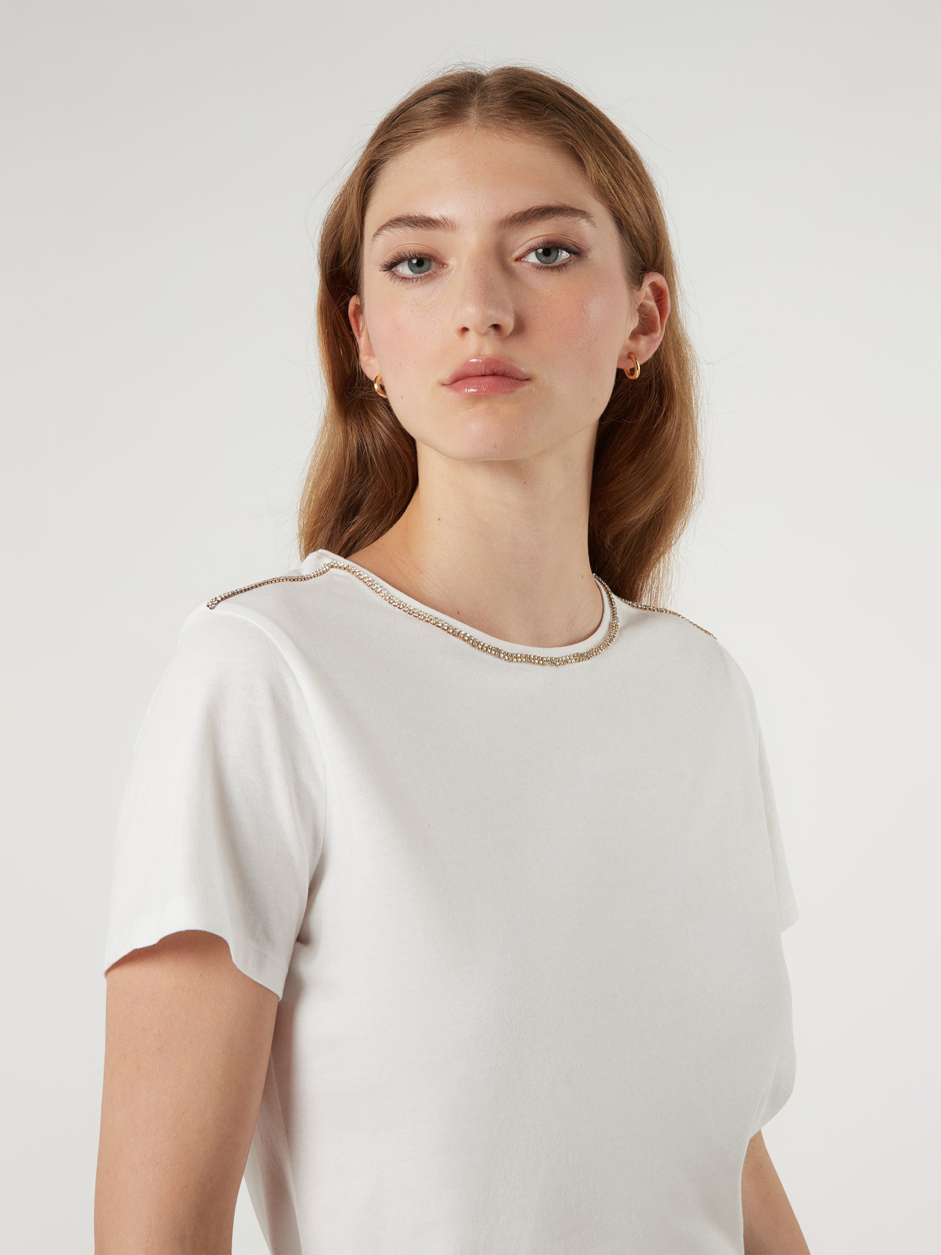 T-shirt with yellow ribbon image number 2