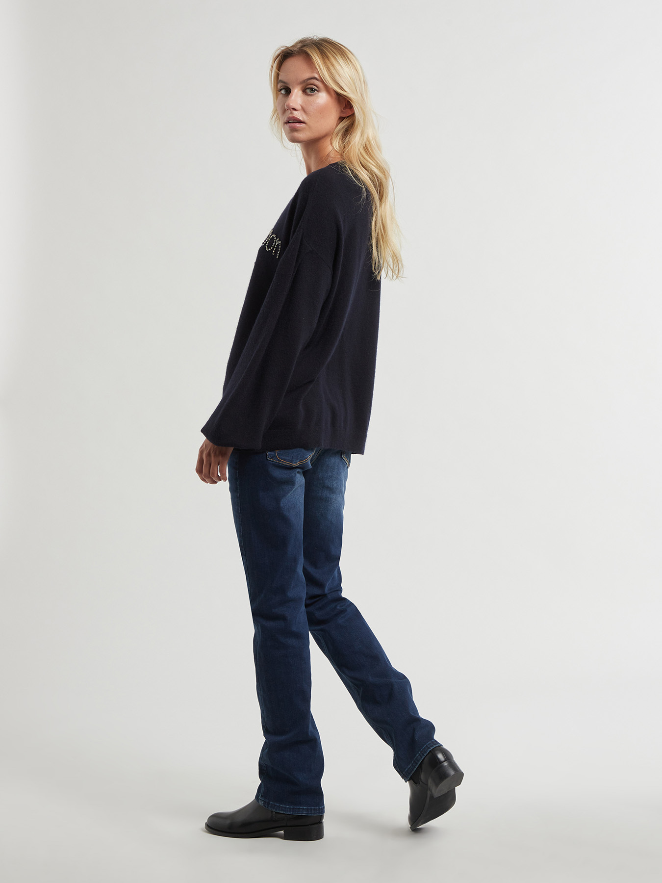 Vaqueros regular modelo Milano image number 1