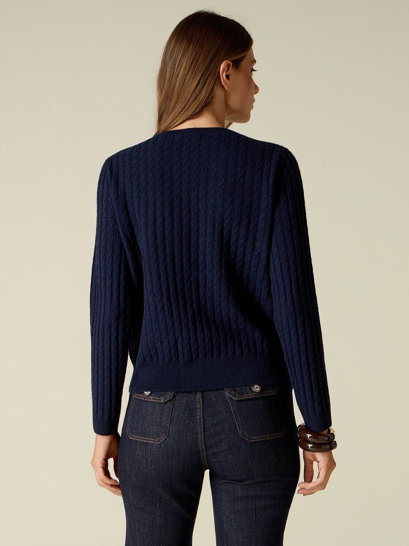Cable-knit wool and cashmere sweater image number 1