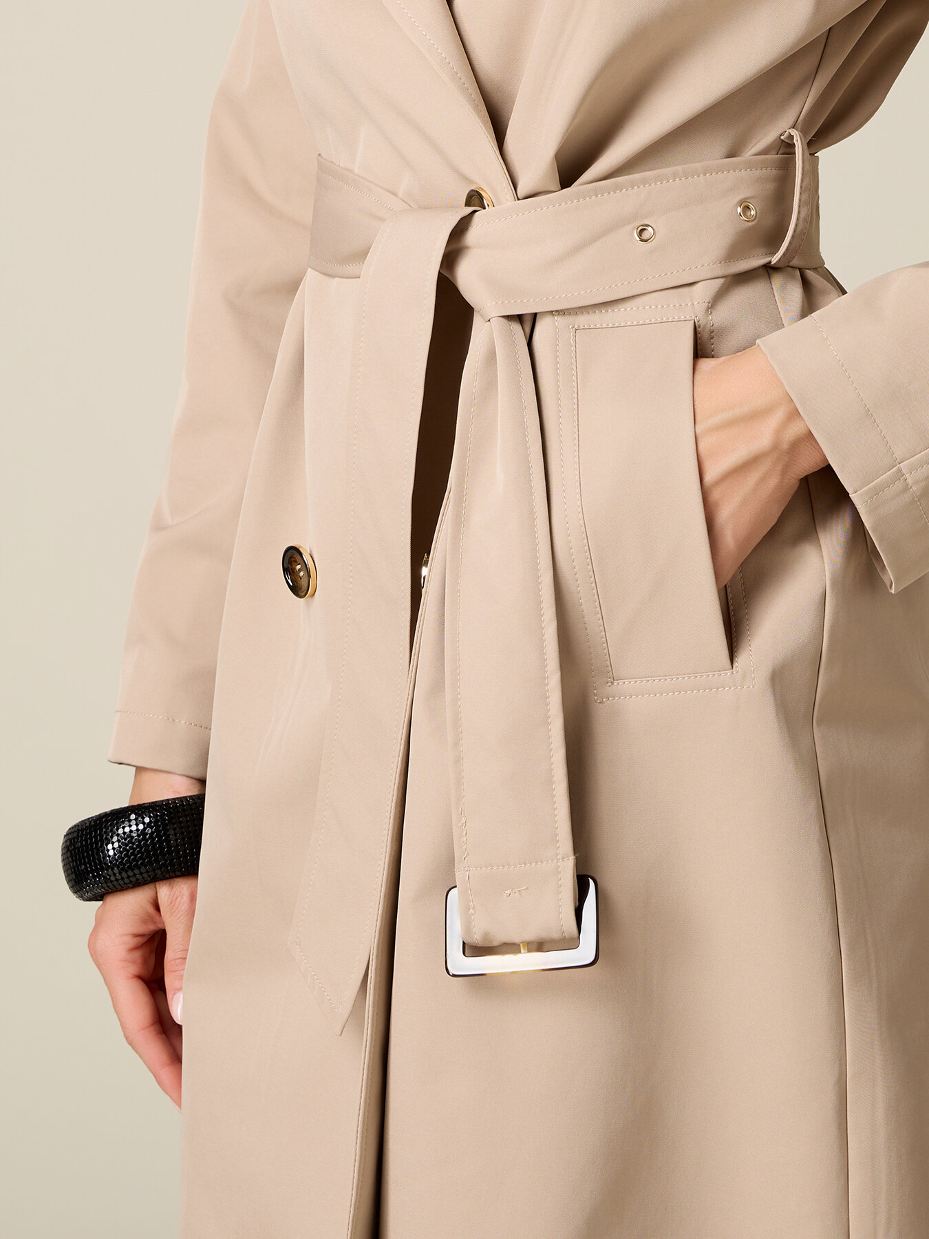 Double-breasted trench coat with belt image number 2