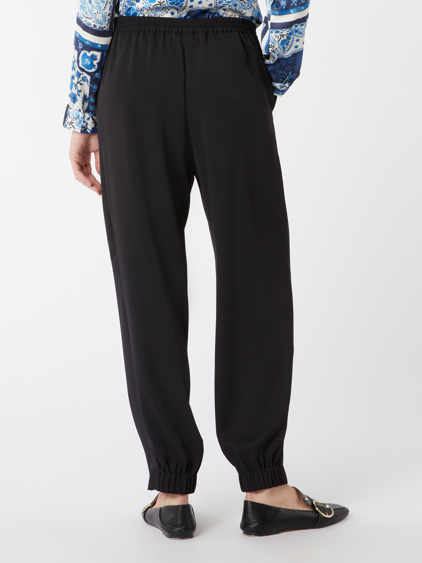 Joggers Dubai in tessuto fluido image number 1