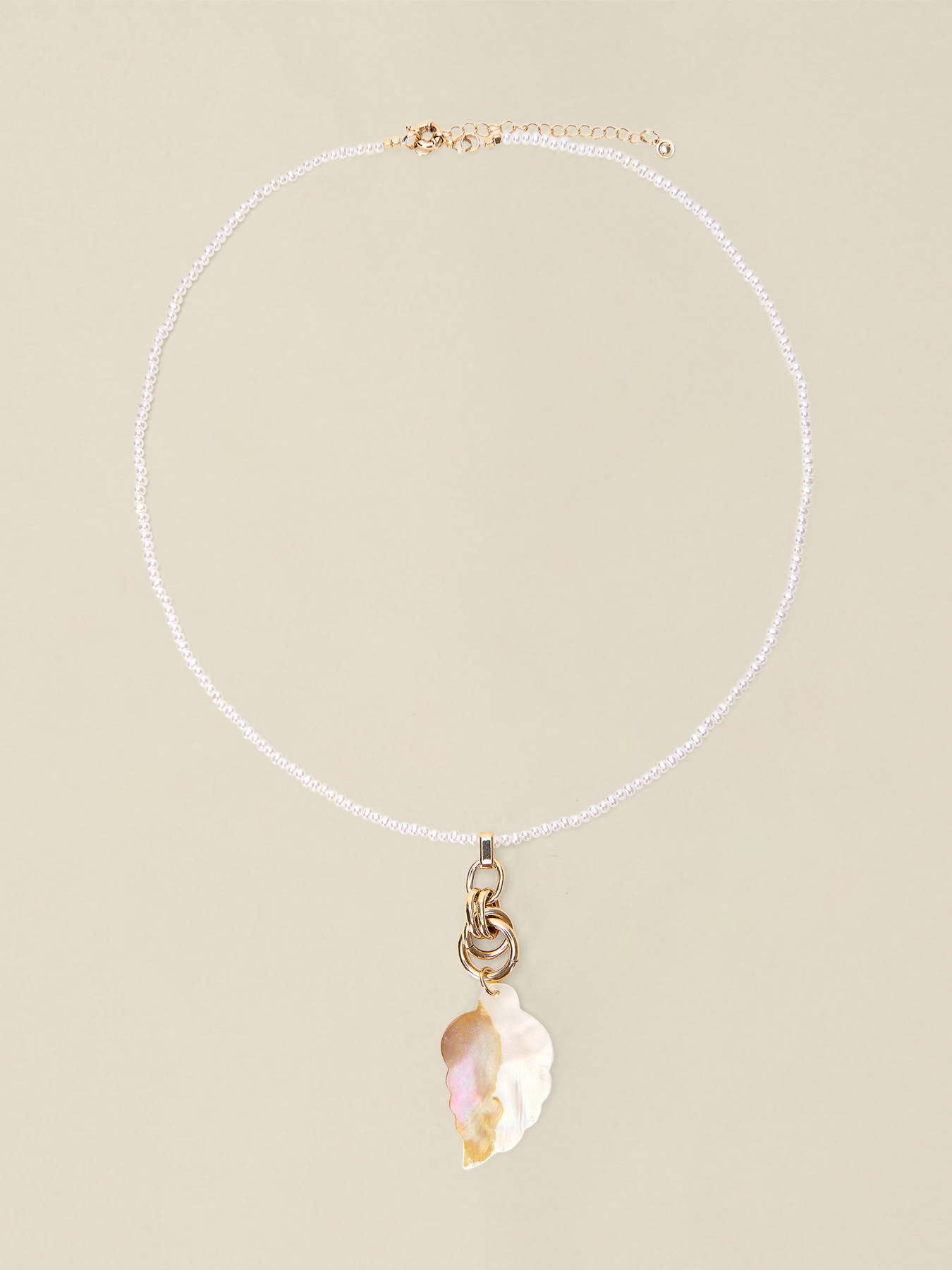 Halskette mit Muschelanh&auml;nger image number 1