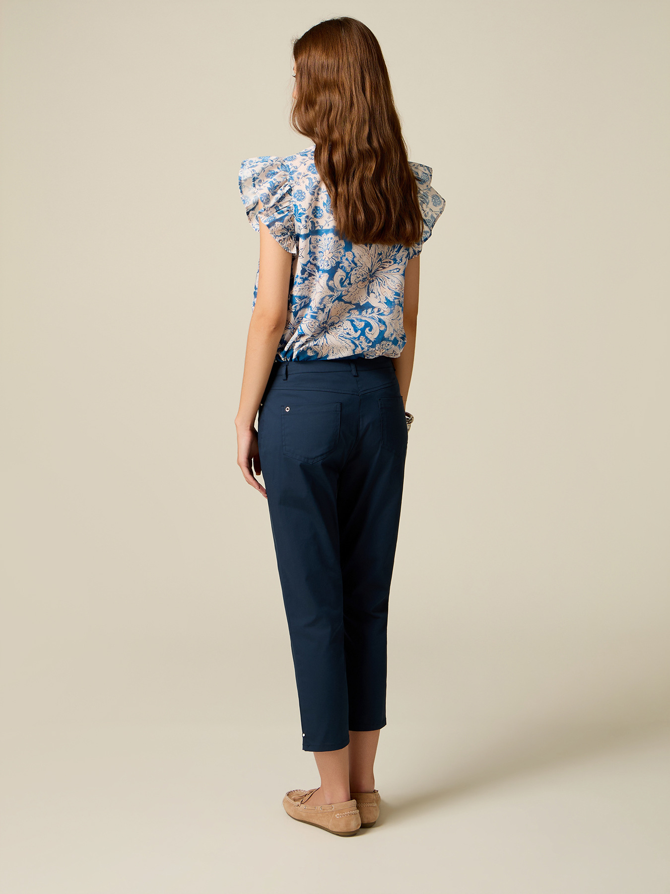 Cotton blend capri pants image number 1