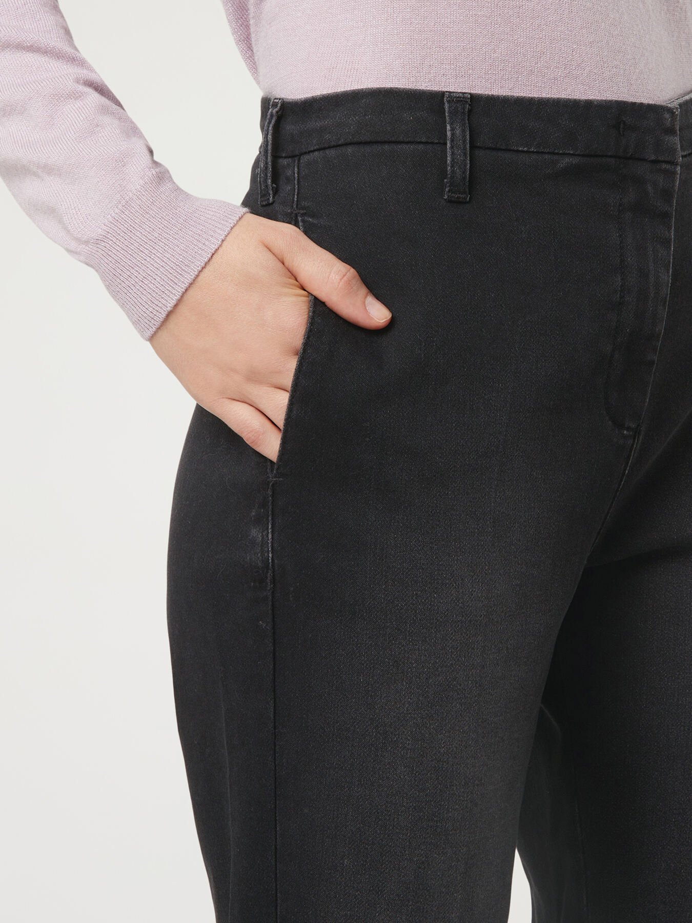 Hose aus Denim in Sweat-Optik image number 2