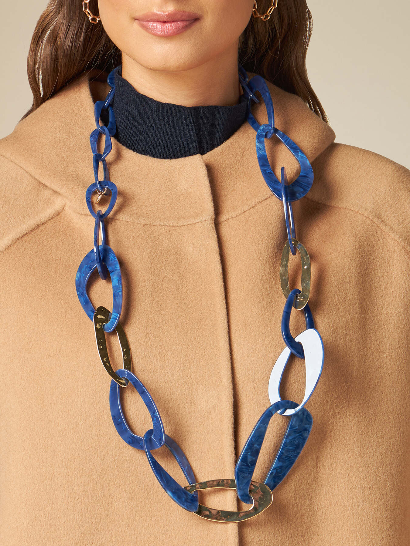 Collar largo azul y dorado image number 0