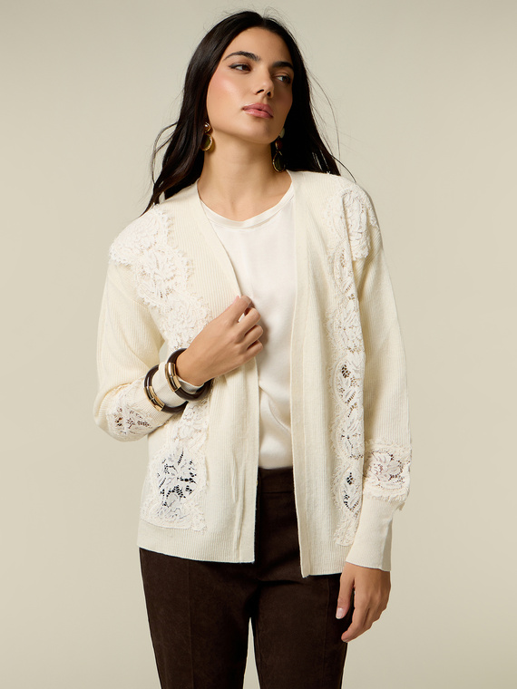 Cardigan en m&eacute;lange de cachemire avec inserts en dentelle