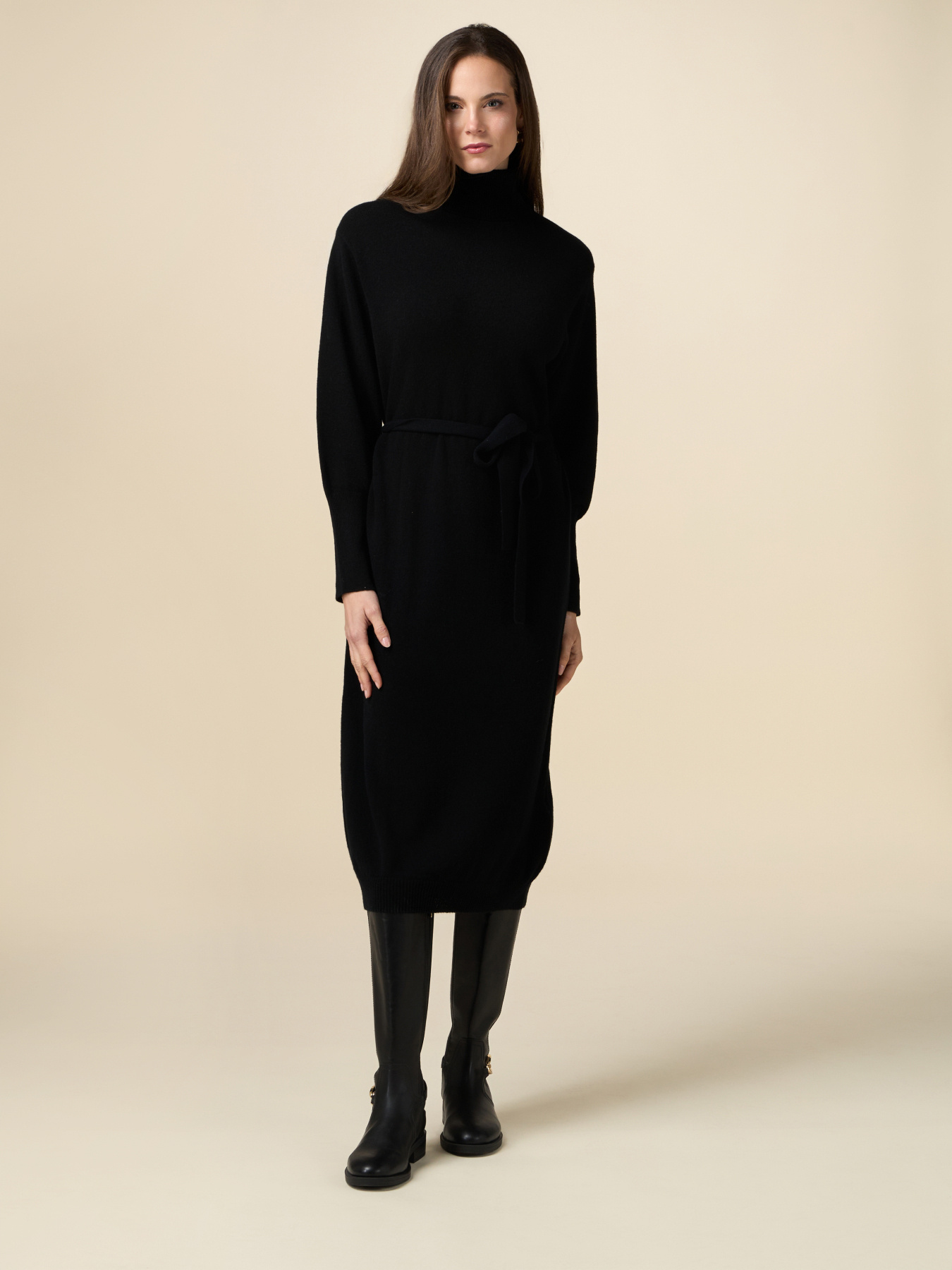Pure wool dress image number 0