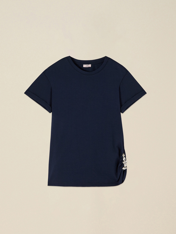 T-Shirt mit Schmuckdetail