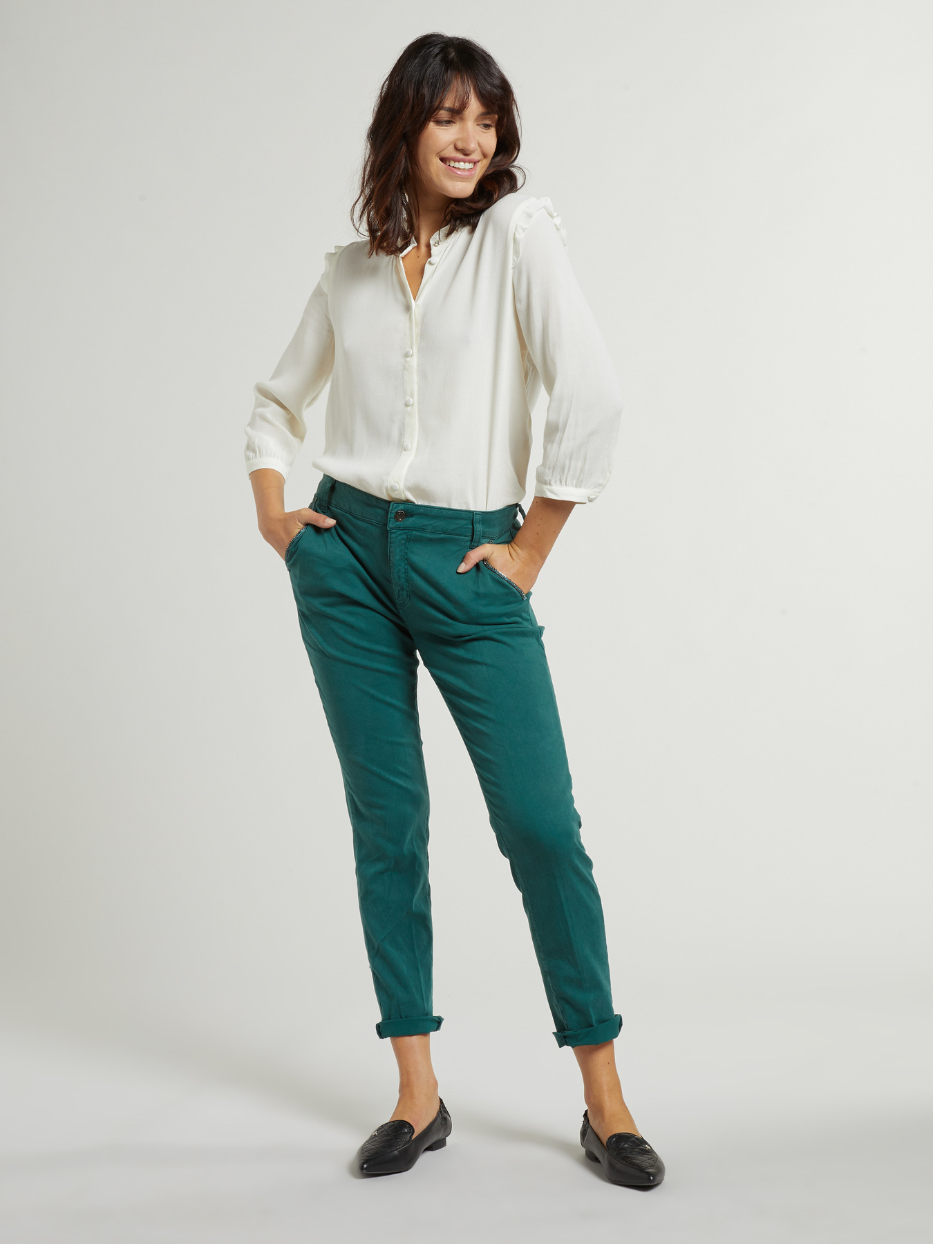 Pantaloni chino Madrid con tape gioiello image number 0