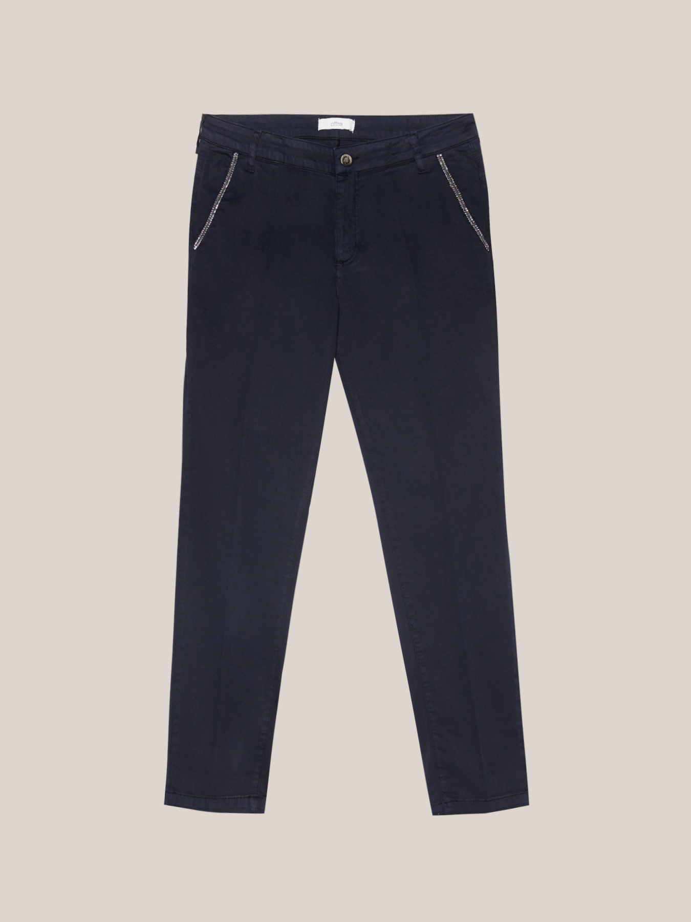 Pantalones chinos Madrid con cinta en bisuter&iacute;a image number 3